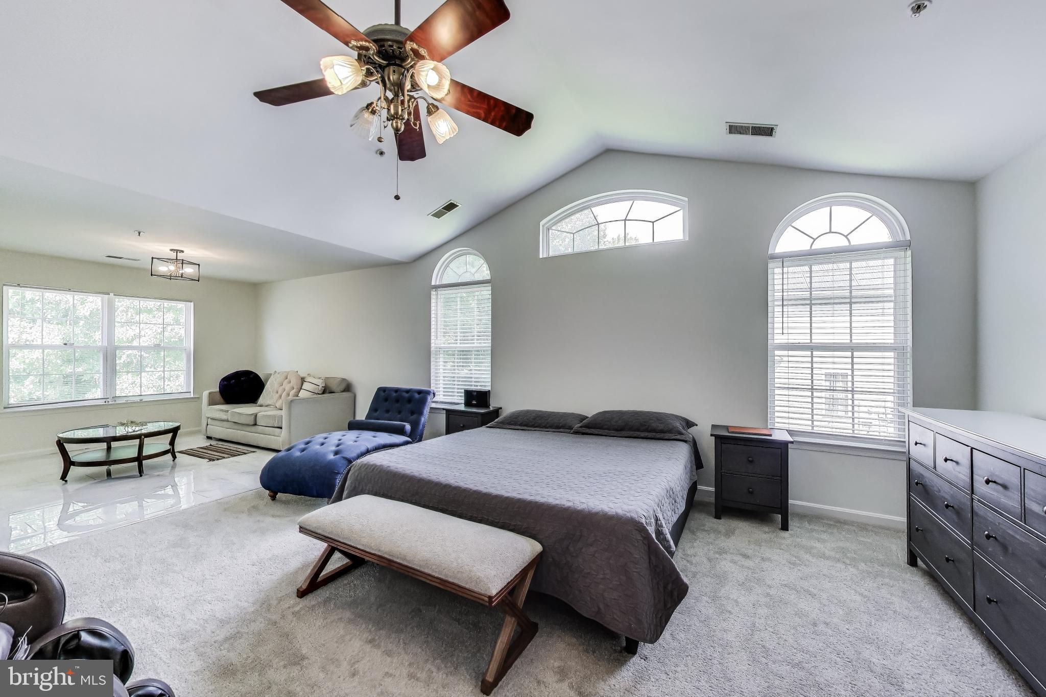 WOODSIDE ESTATES PLAT 1> - Residential