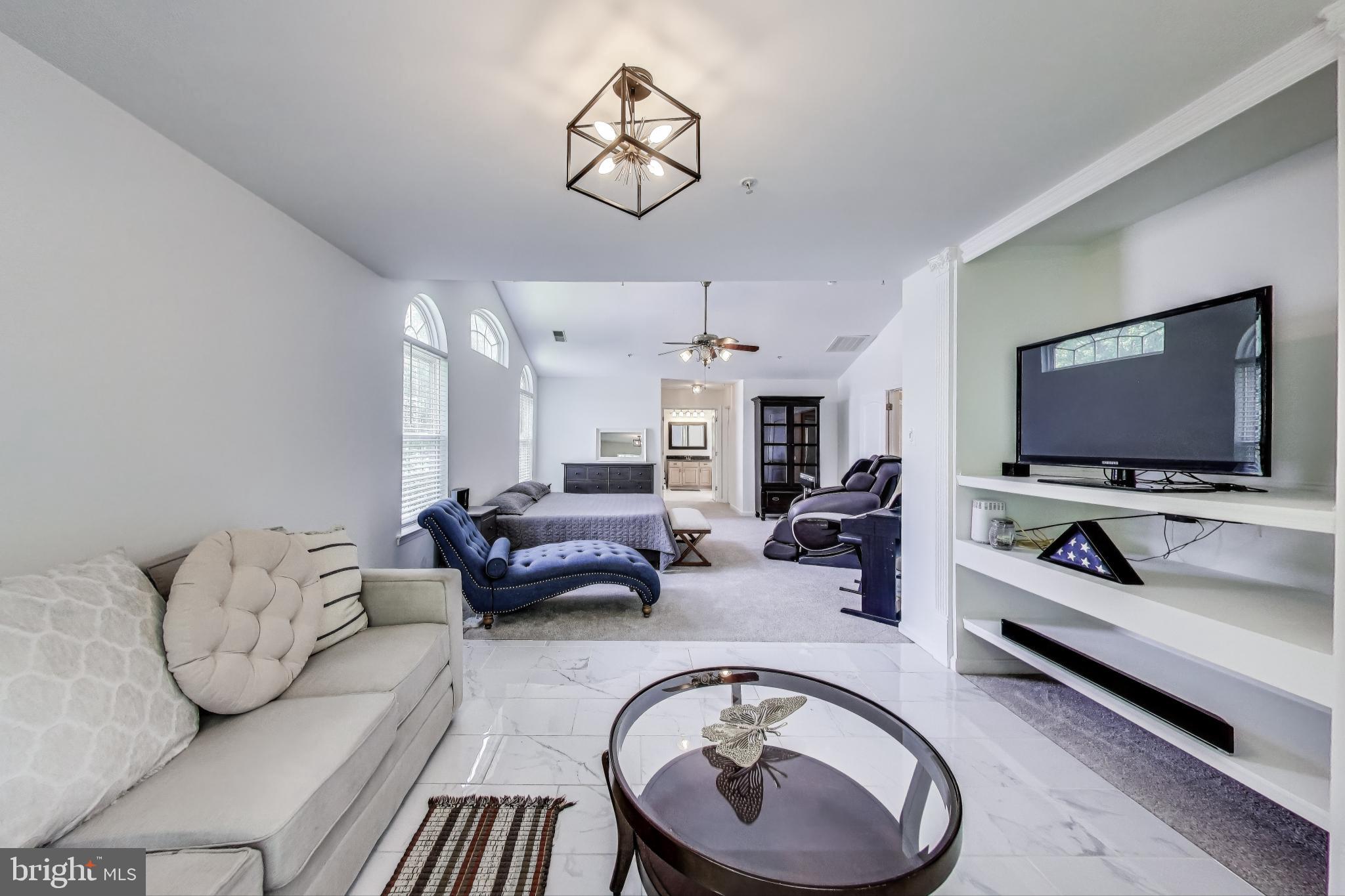 WOODSIDE ESTATES PLAT 1> - Residential