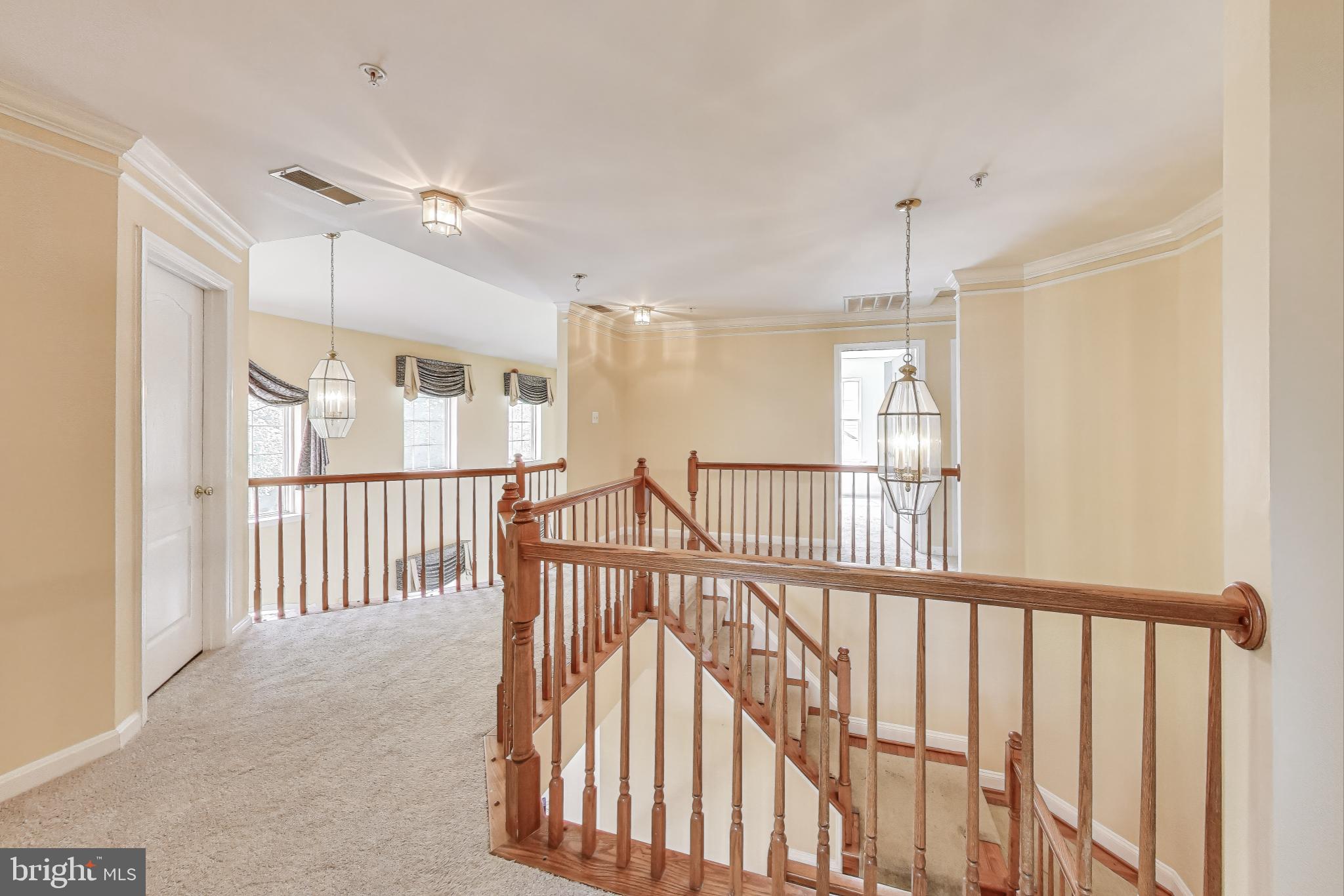 WOODSIDE ESTATES PLAT 1> - Residential