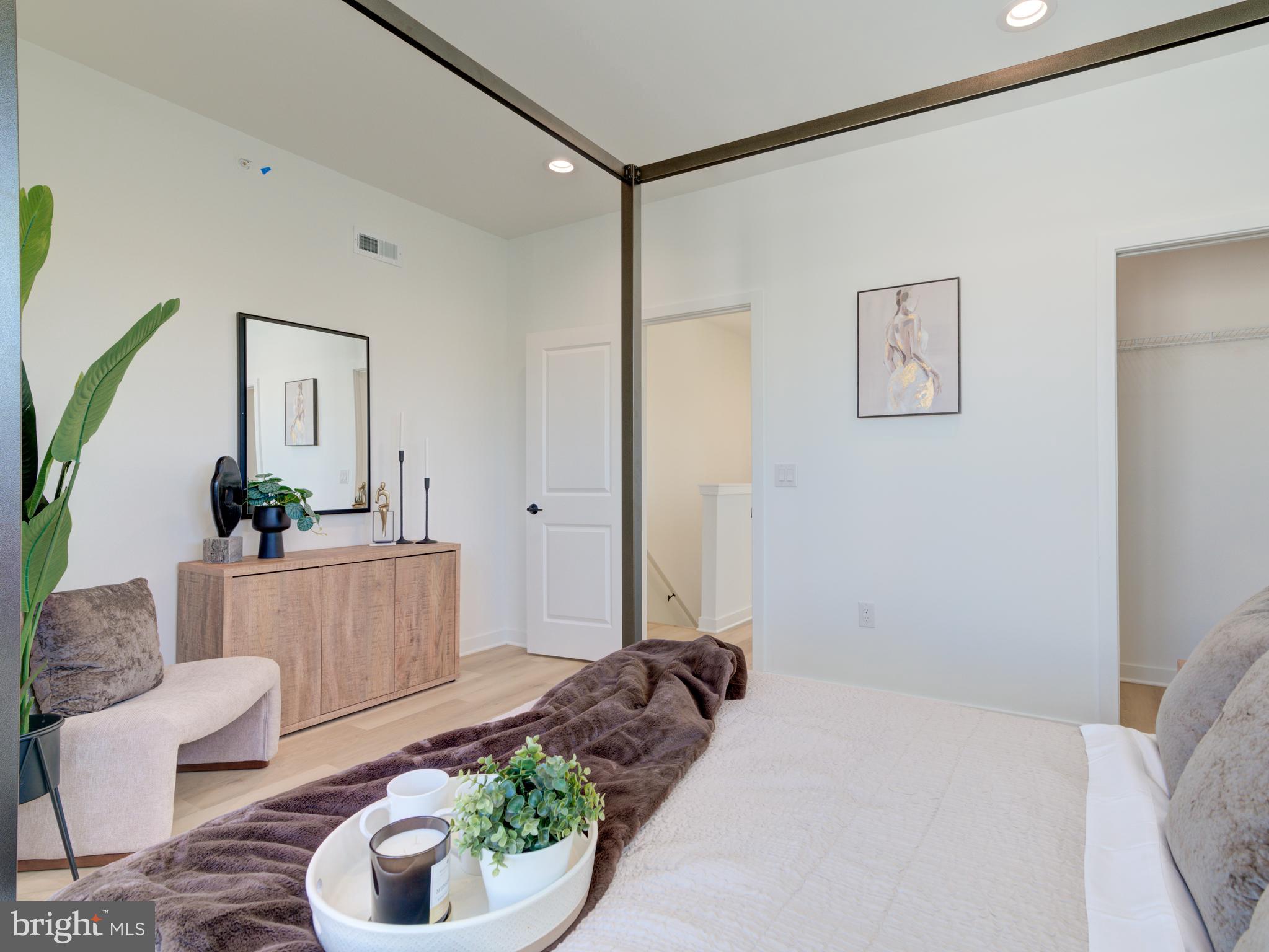 GRAYS FERRY - Residential