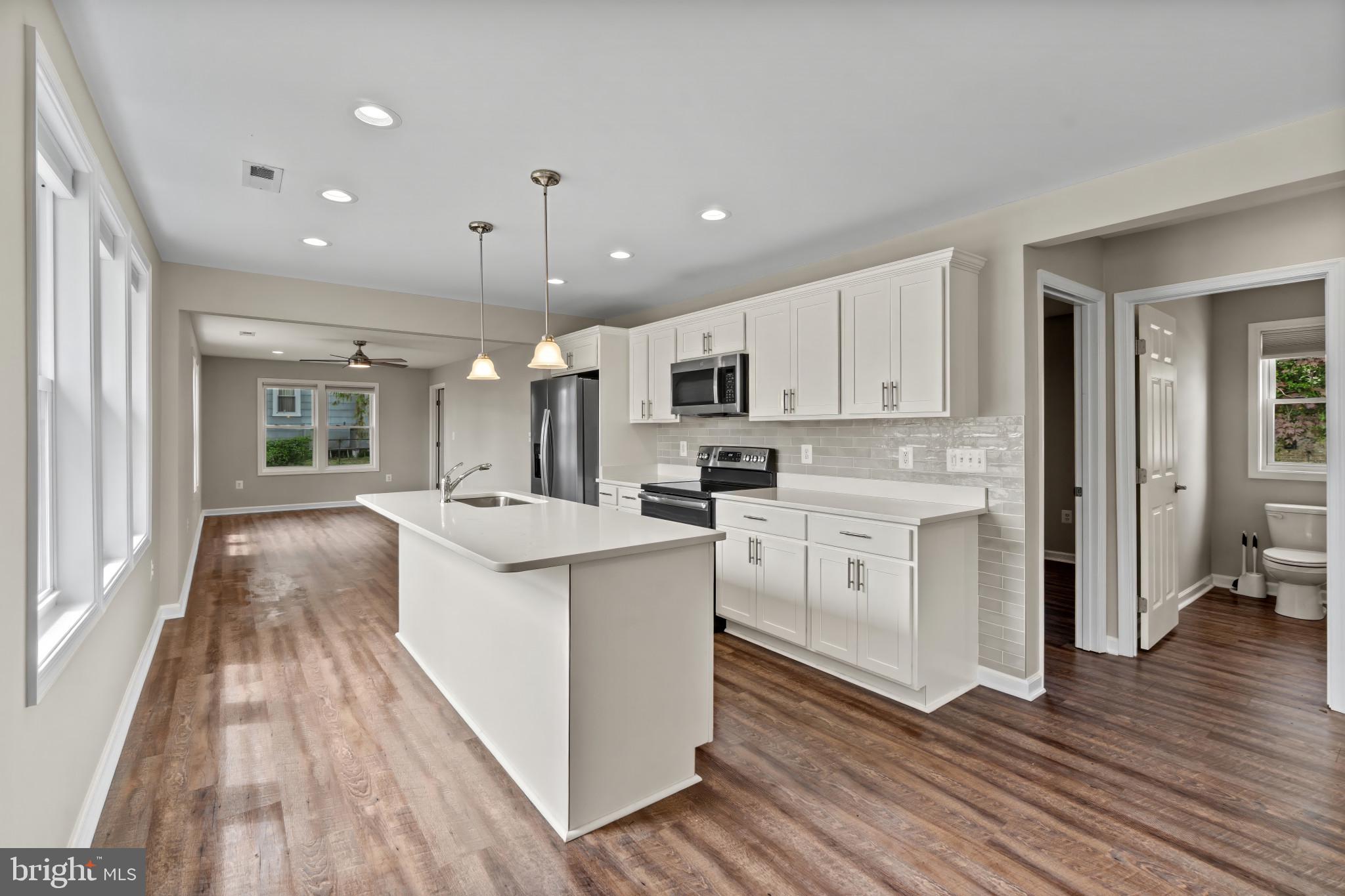 SUNSET BEACH - Residential