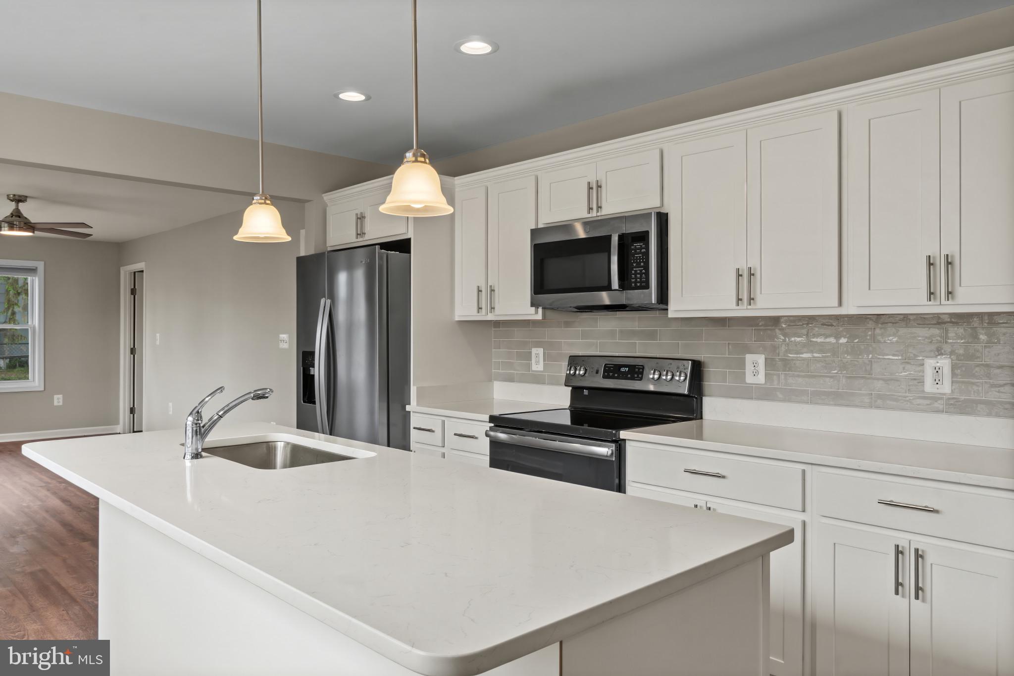 SUNSET BEACH - Residential