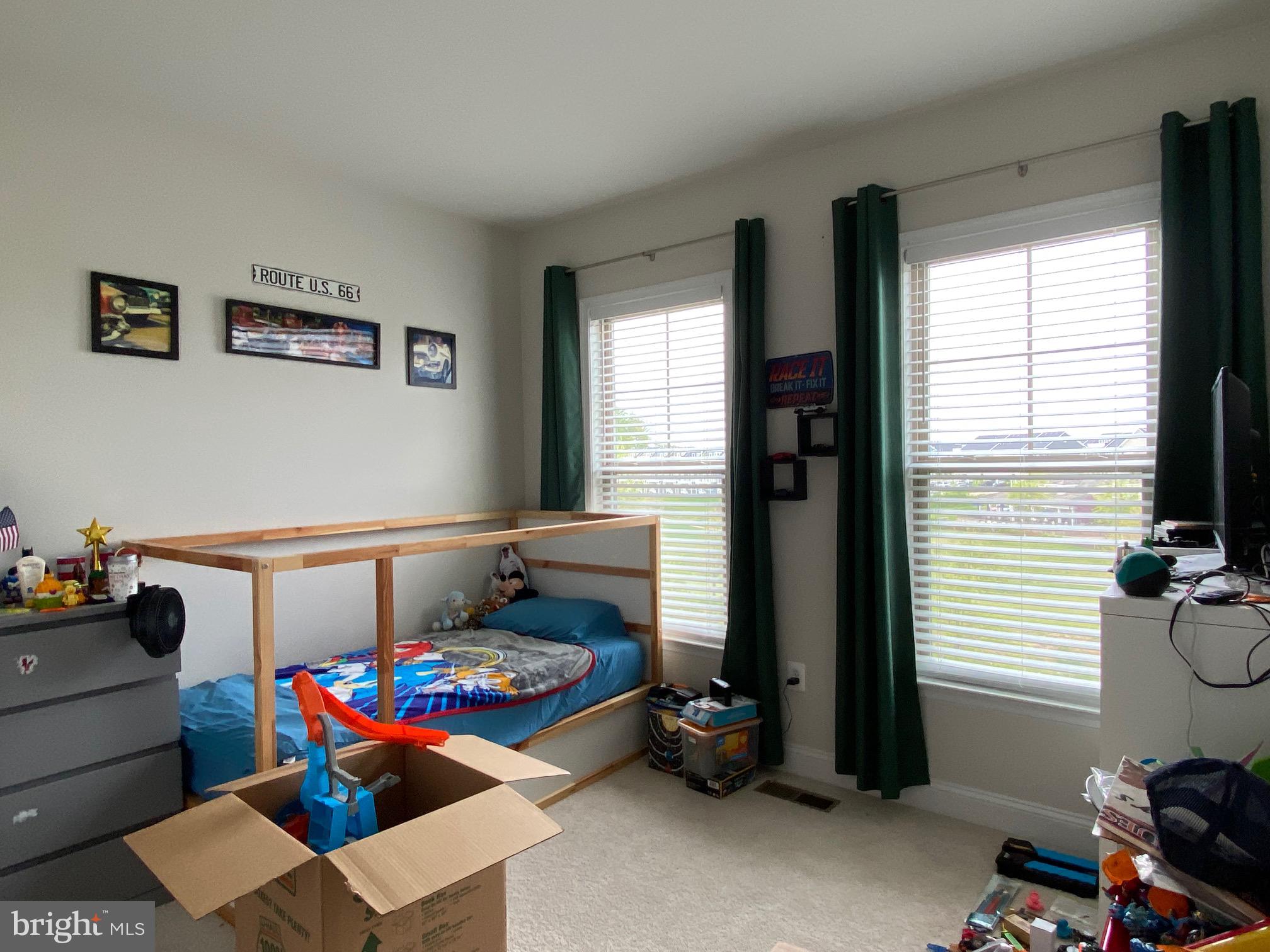 POTOMAC SHORES - Residential Lease