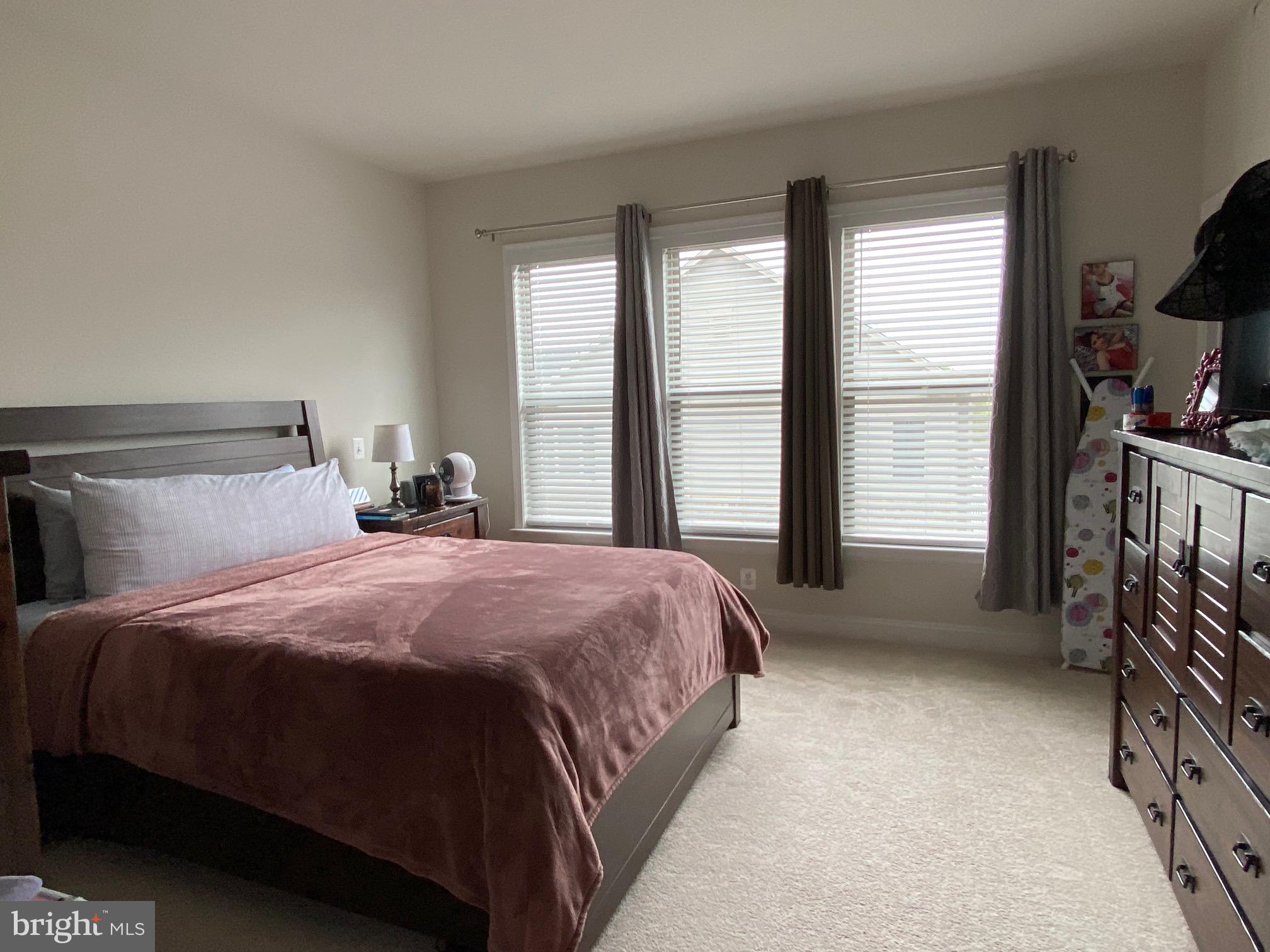 POTOMAC SHORES - Residential Lease