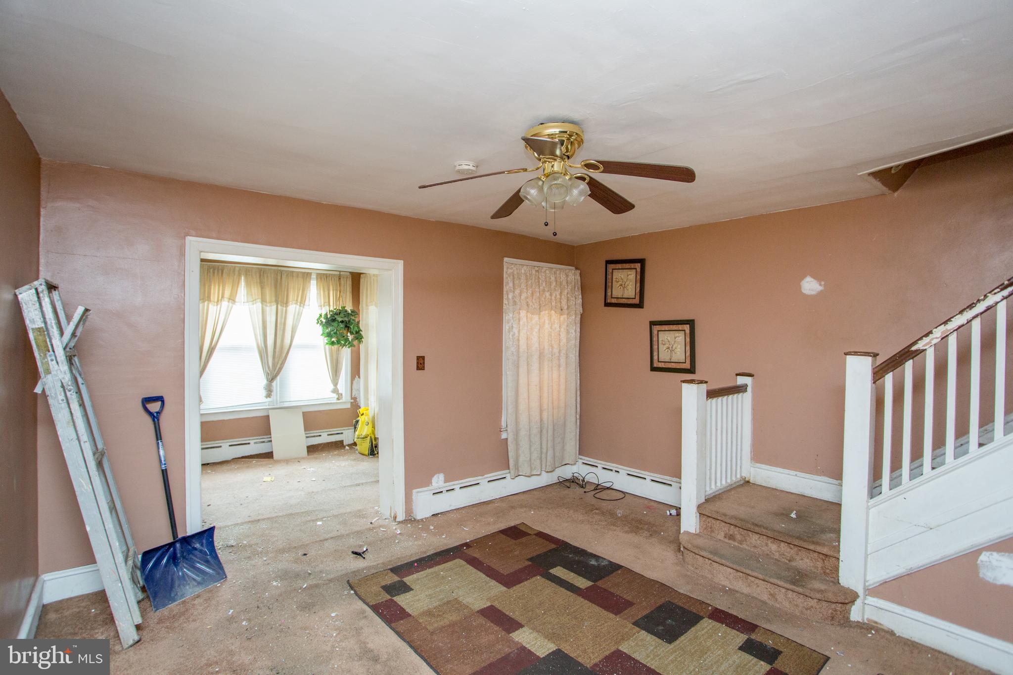 PHILADELPHIA (SOUTHWEST) - Residential