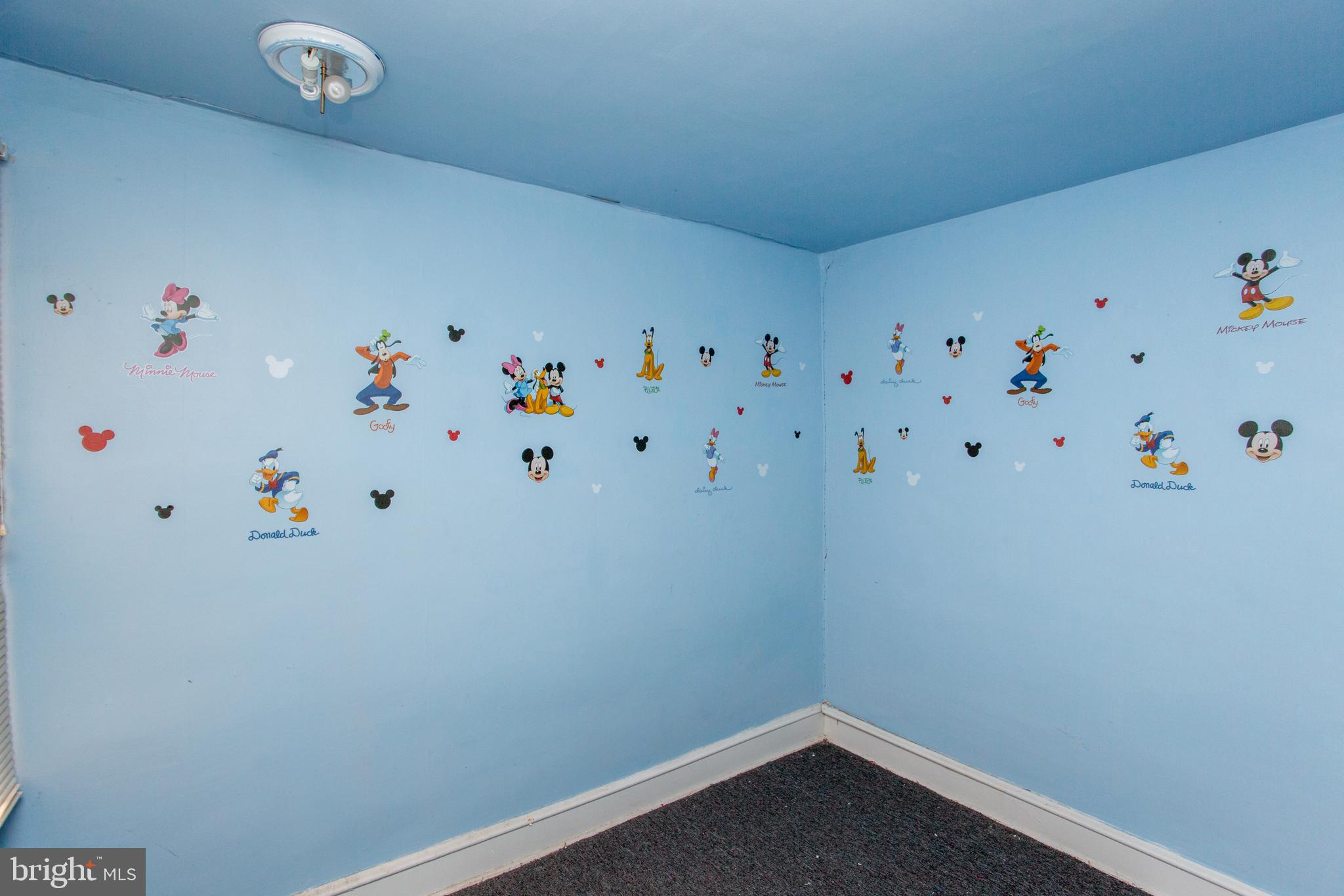 PHILADELPHIA (SOUTHWEST) - Residential