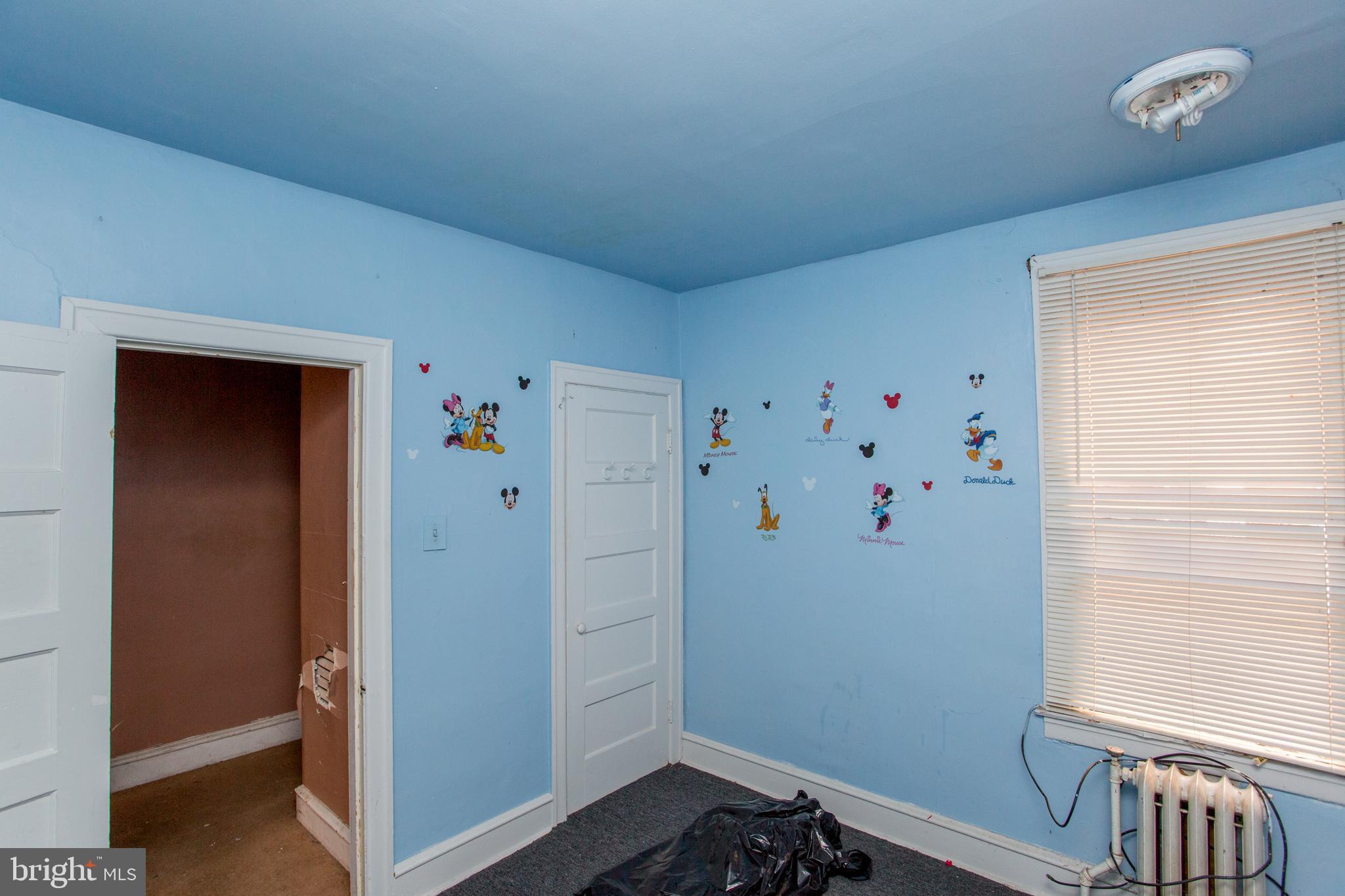 PHILADELPHIA (SOUTHWEST) - Residential