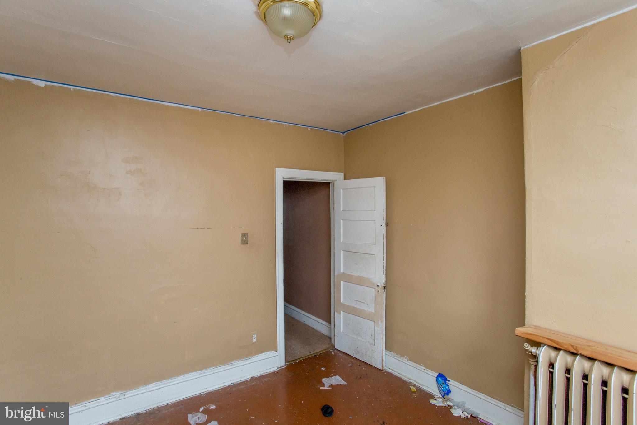 PHILADELPHIA (SOUTHWEST) - Residential