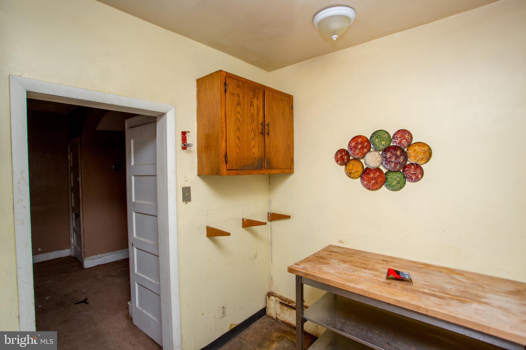 PHILADELPHIA (SOUTHWEST) - Residential