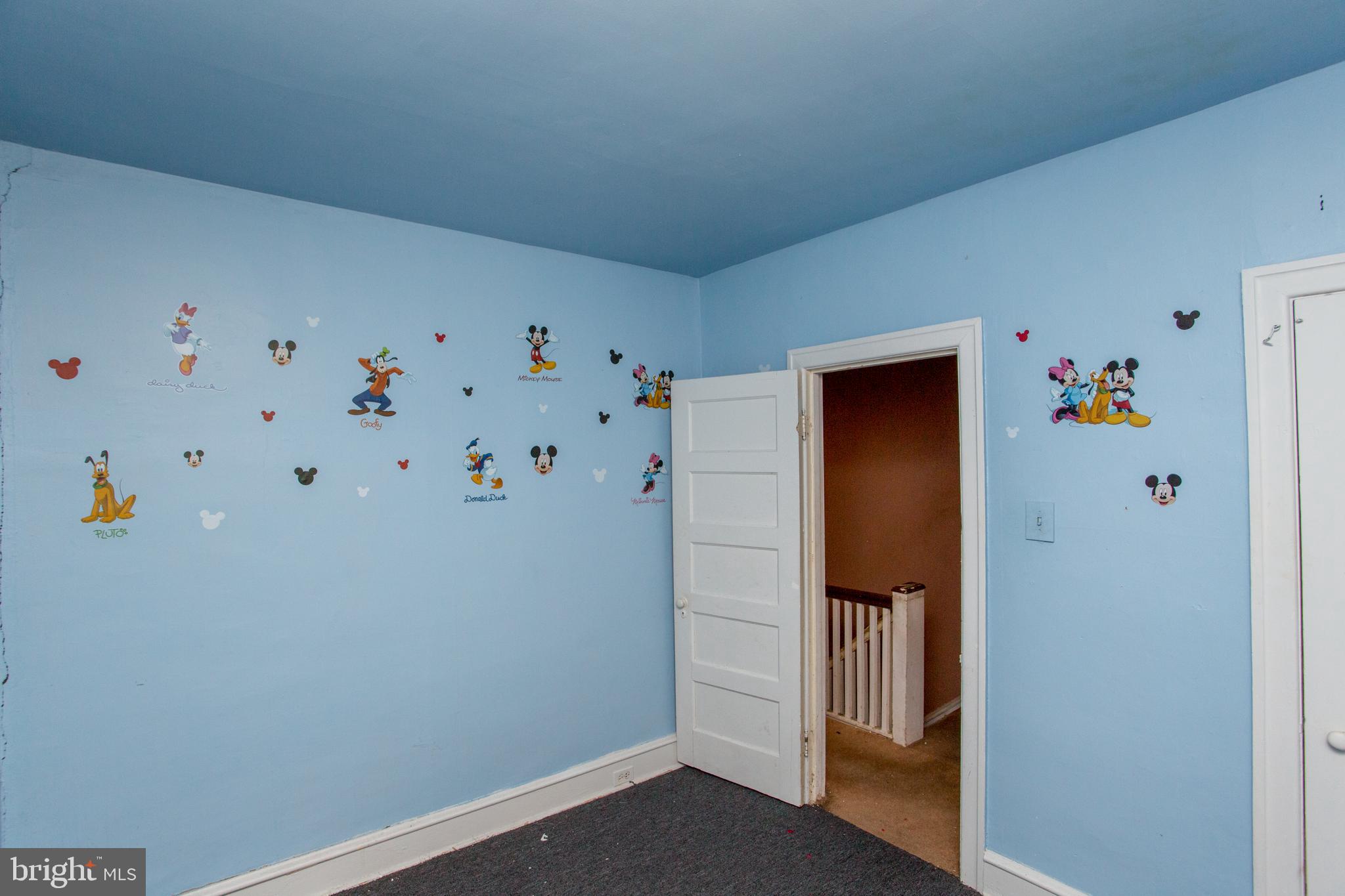 PHILADELPHIA (SOUTHWEST) - Residential