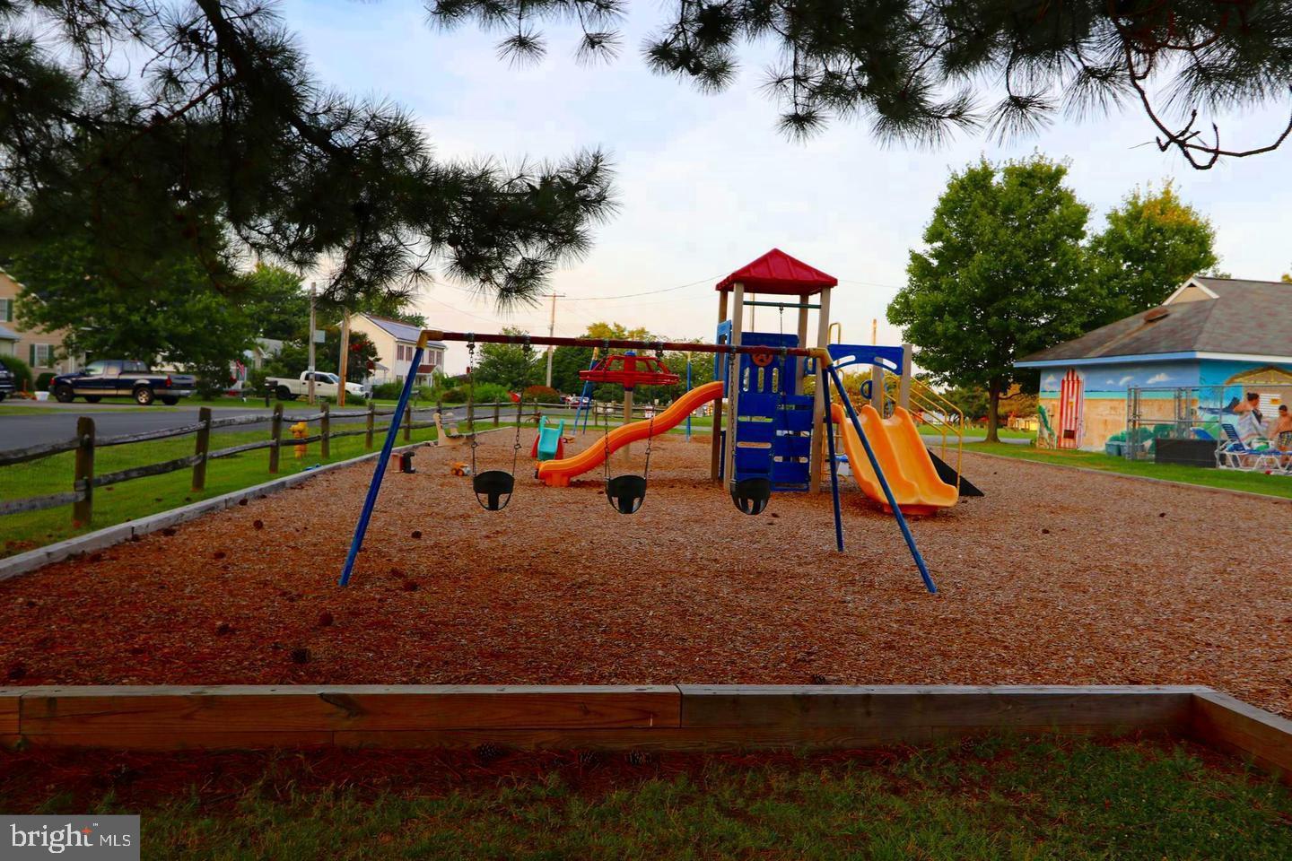 CLOVERFIELDS - Residential