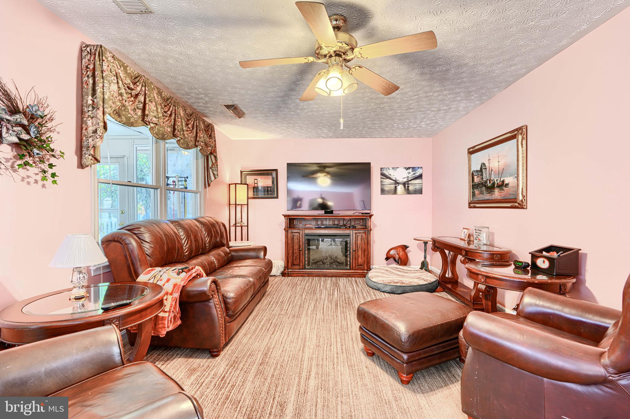 CLOVERFIELDS - Residential