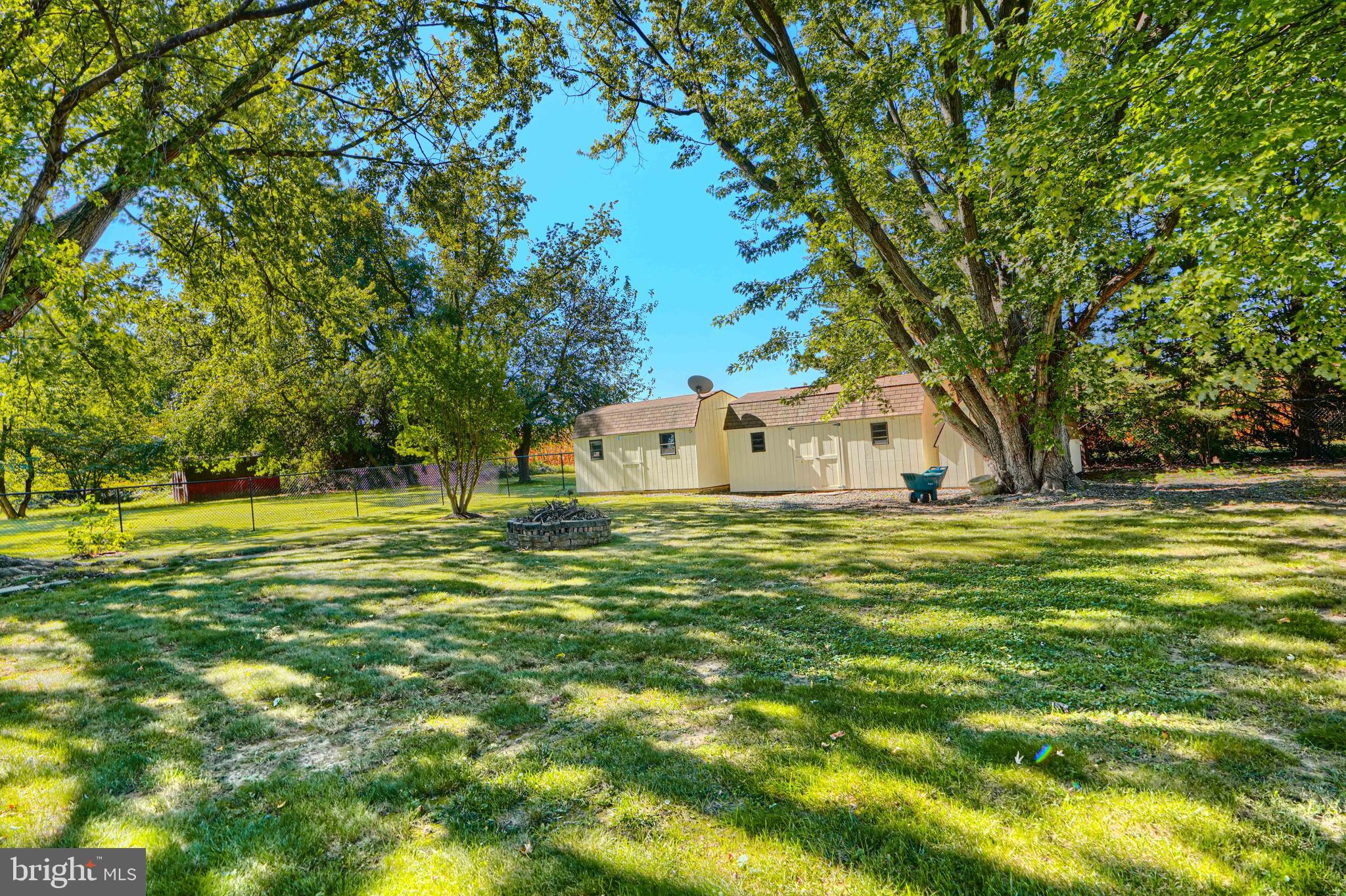 CLOVERFIELDS - Residential