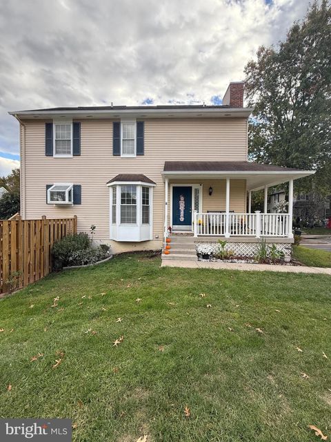 13678 WATER COURT CENTREVILLE VA 20121