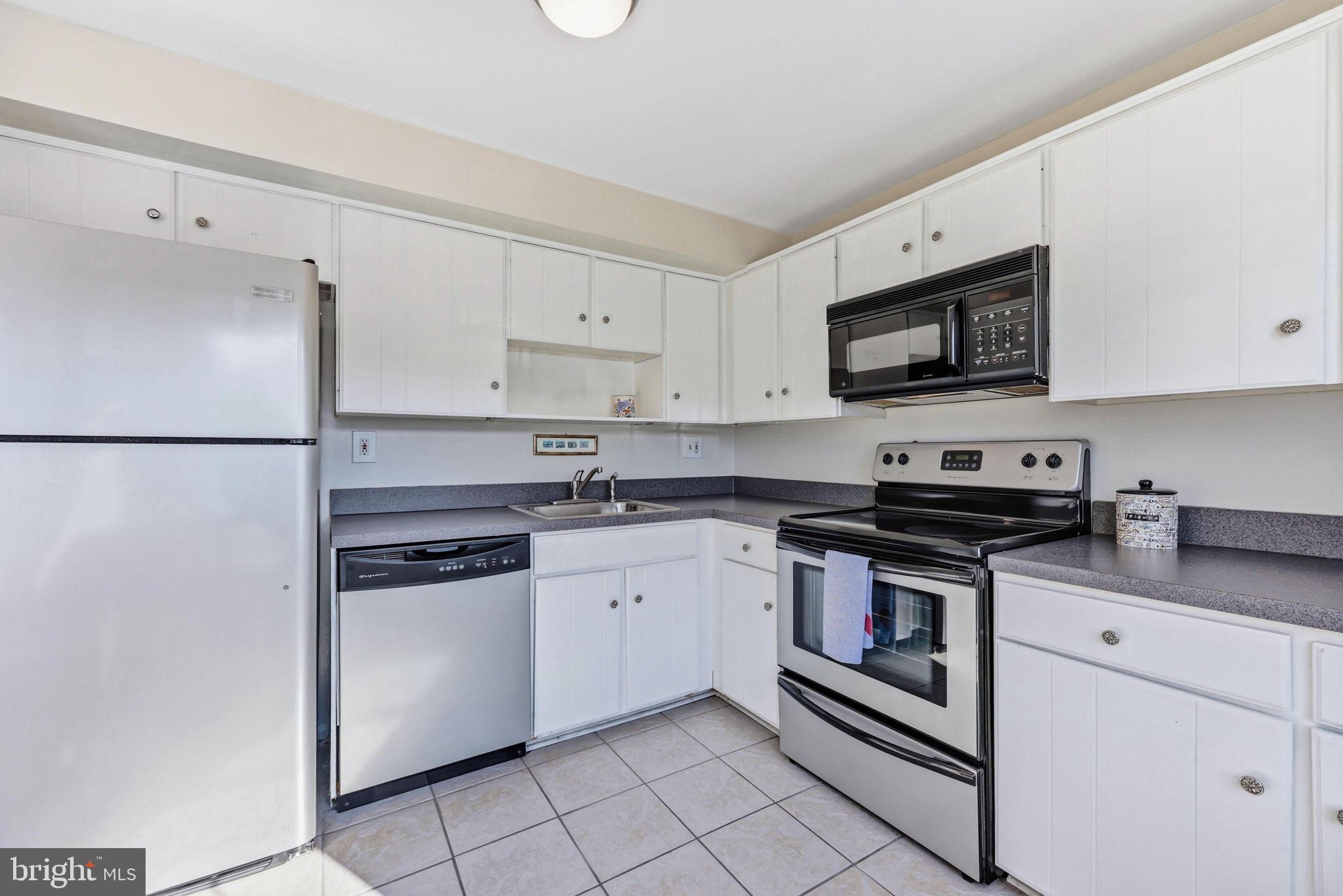 AMBERLY - Residential