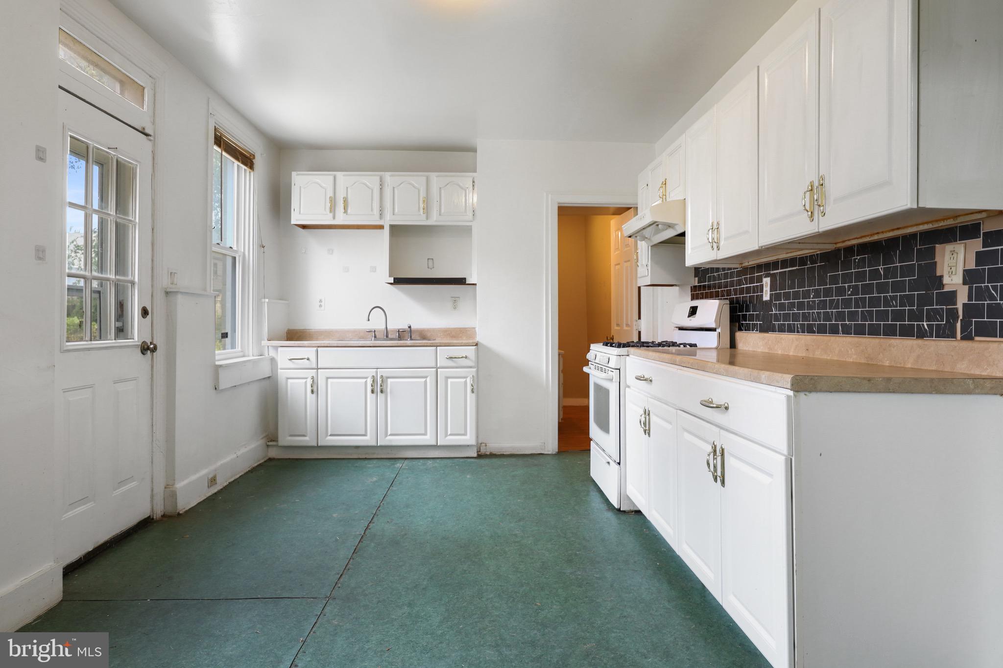 CABBAGE HILL - Residential