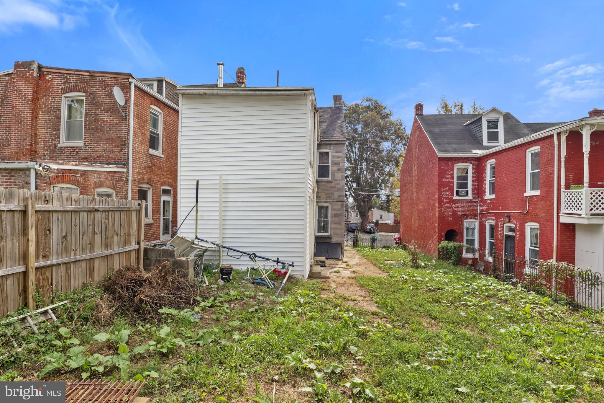 CABBAGE HILL - Residential