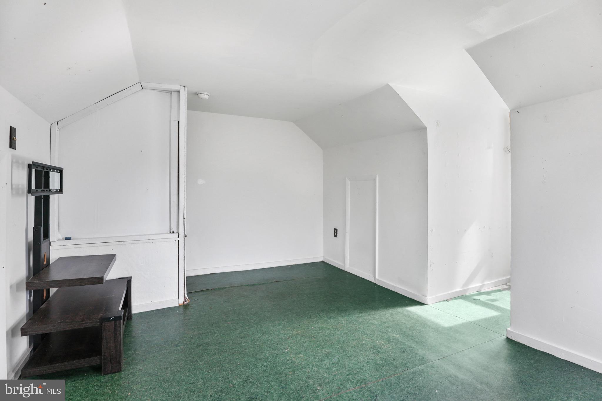 CABBAGE HILL - Residential