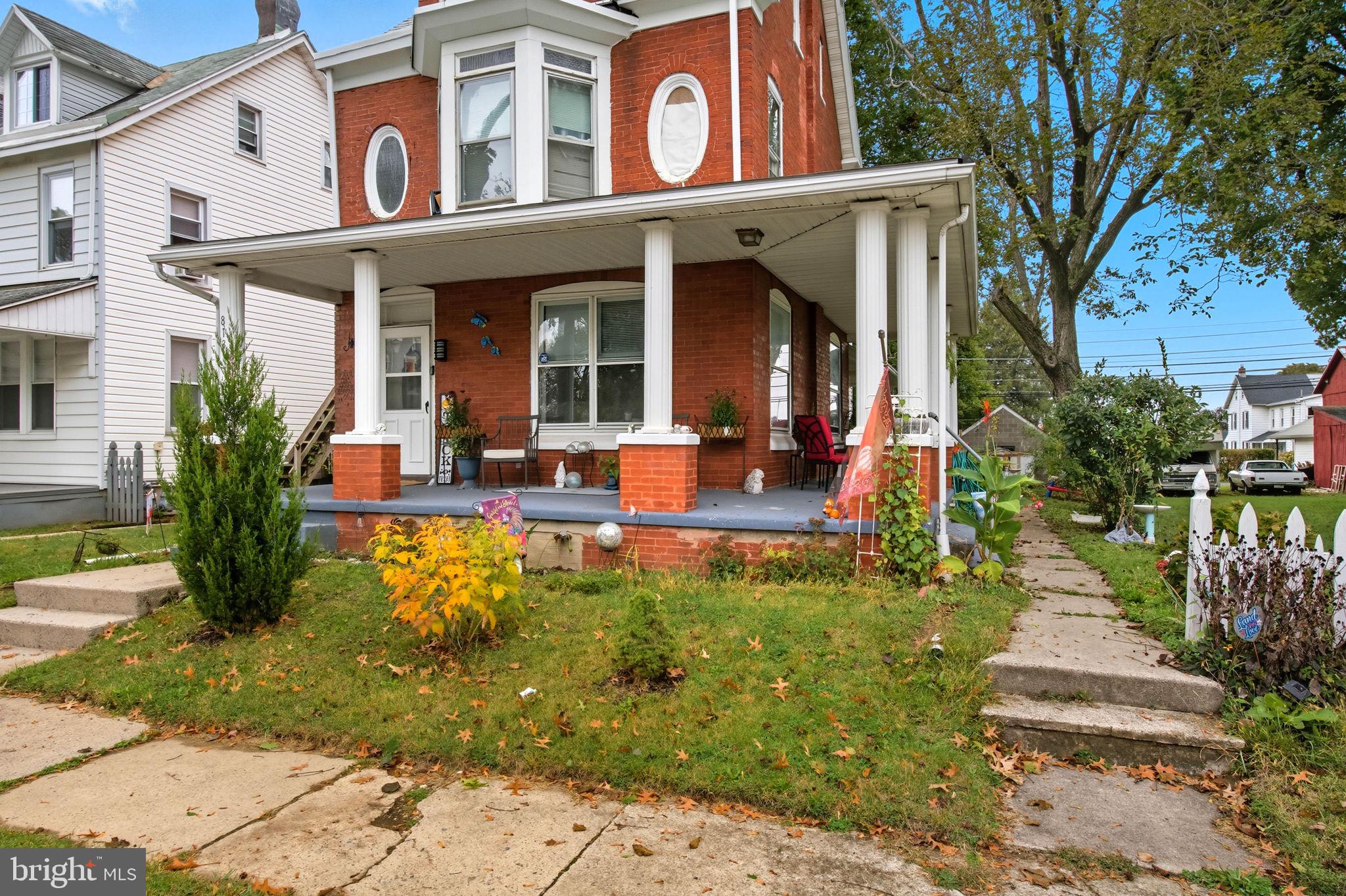 813 MOUNT LAUREL AVENUE