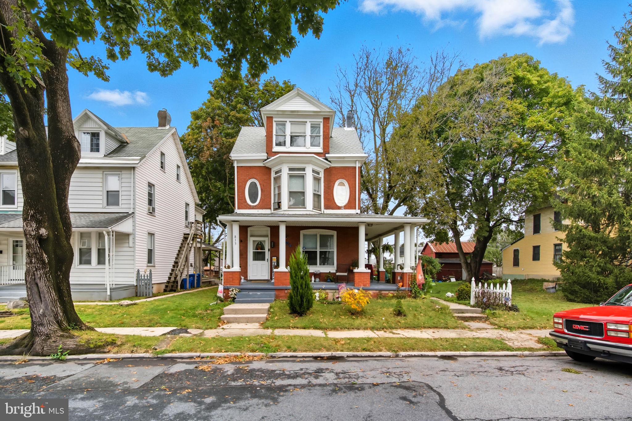 813 MOUNT LAUREL AVENUE