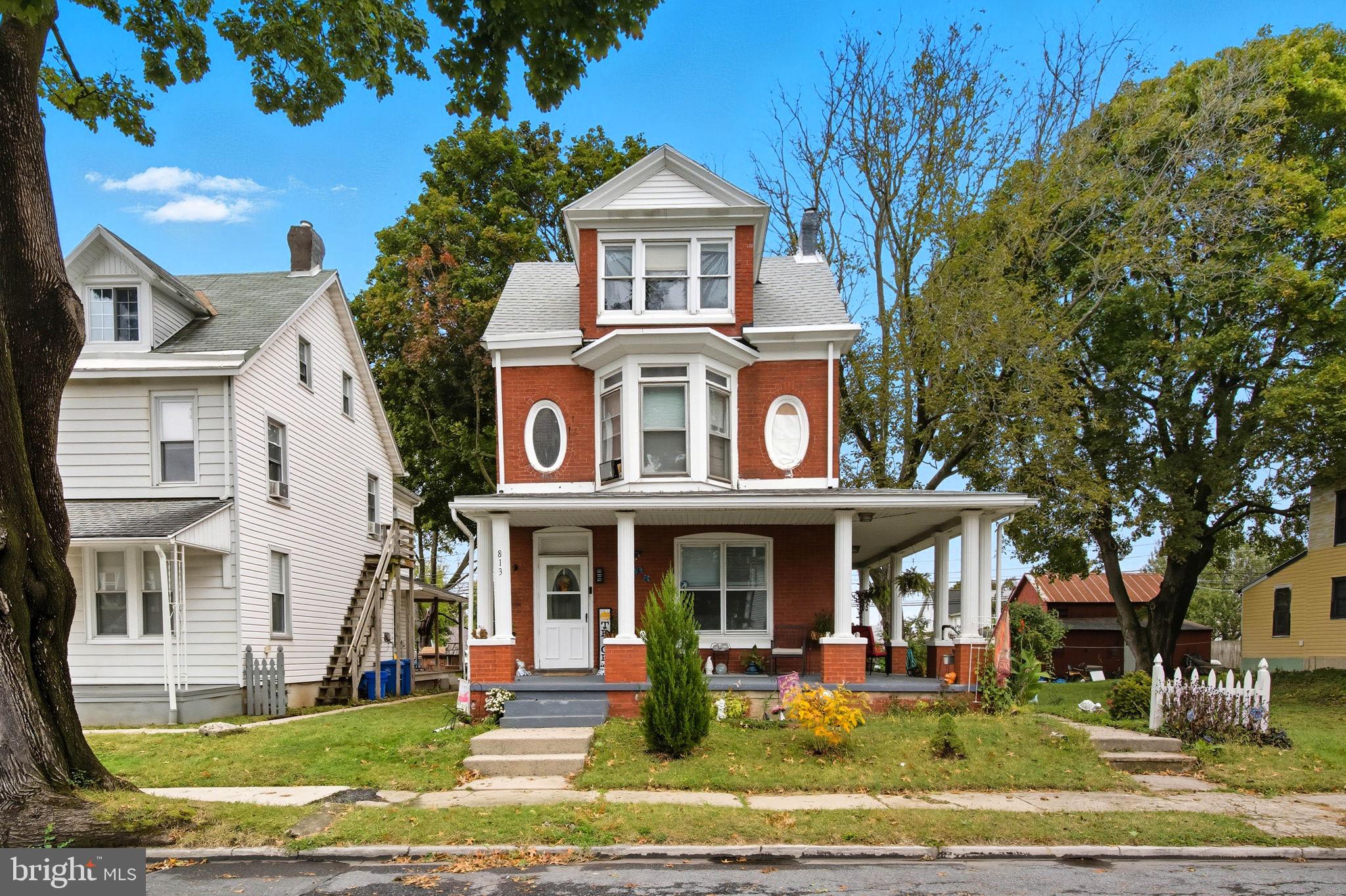 813 MOUNT LAUREL AVENUE