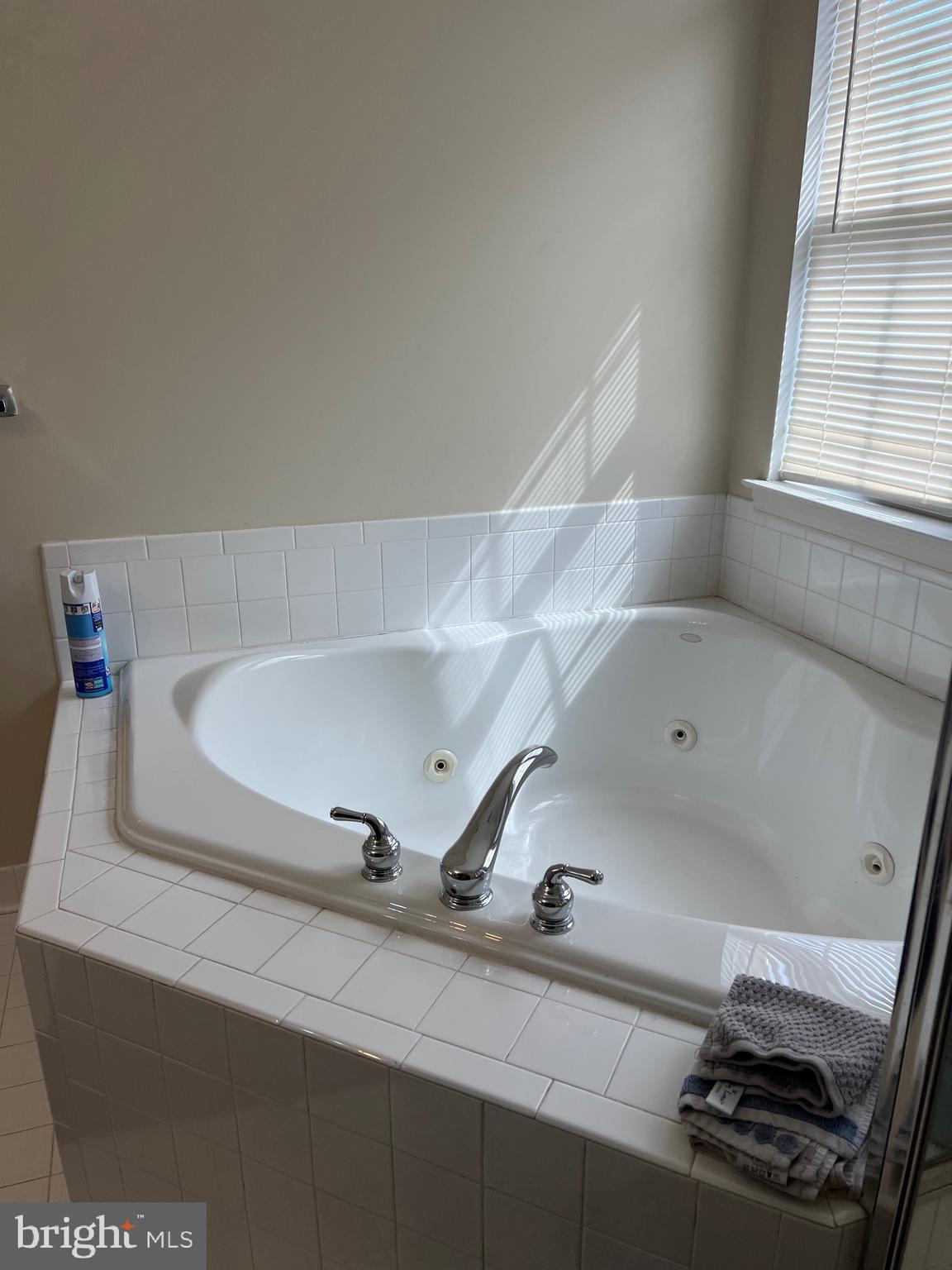 WINTERSET - Residential Lease