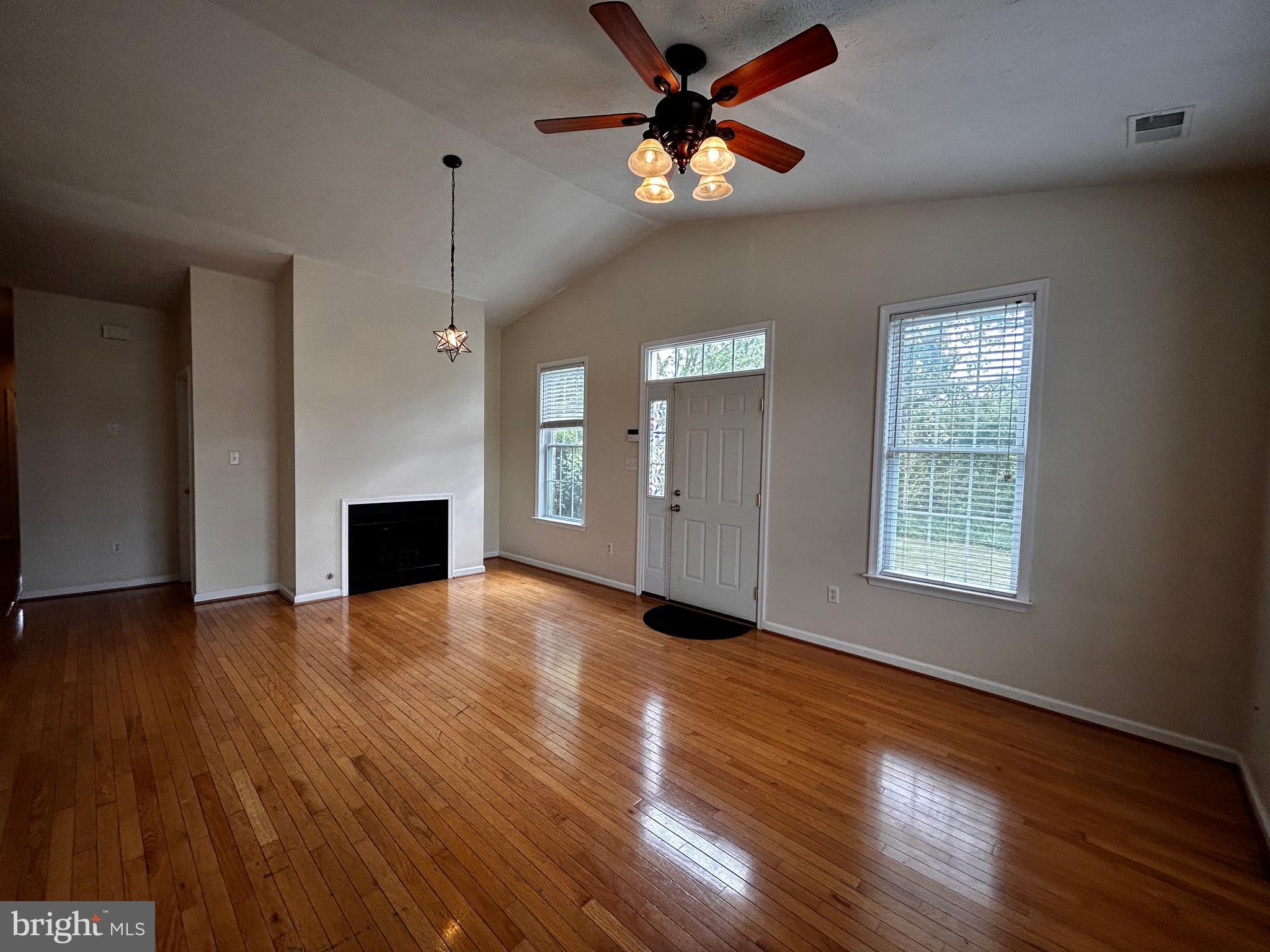 VILLAGE COMMONS - Residential