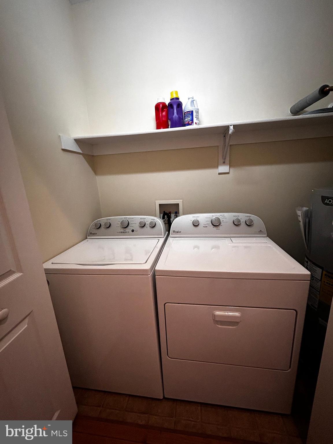 VILLAGE COMMONS - Residential