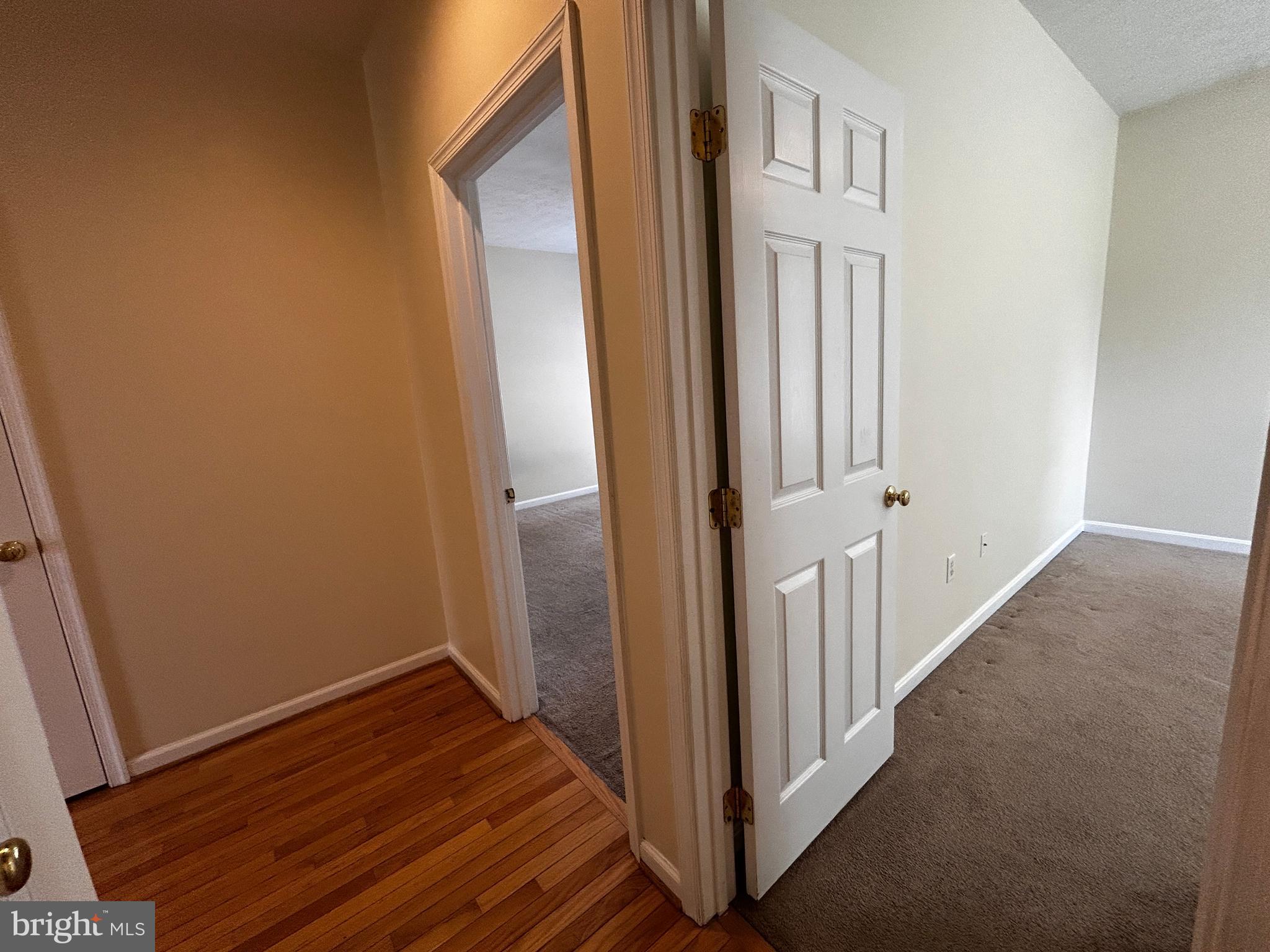 VILLAGE COMMONS - Residential