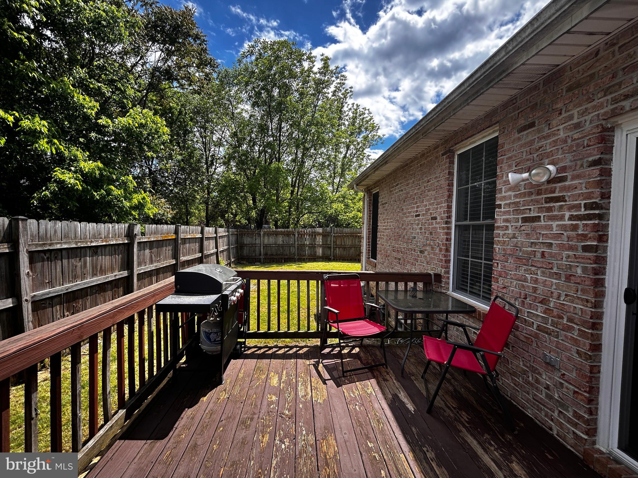 VILLAGE COMMONS - Residential