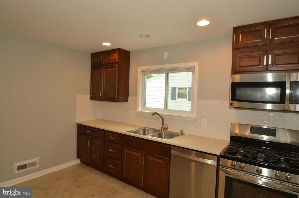 WESTVIEW PARK - Residential