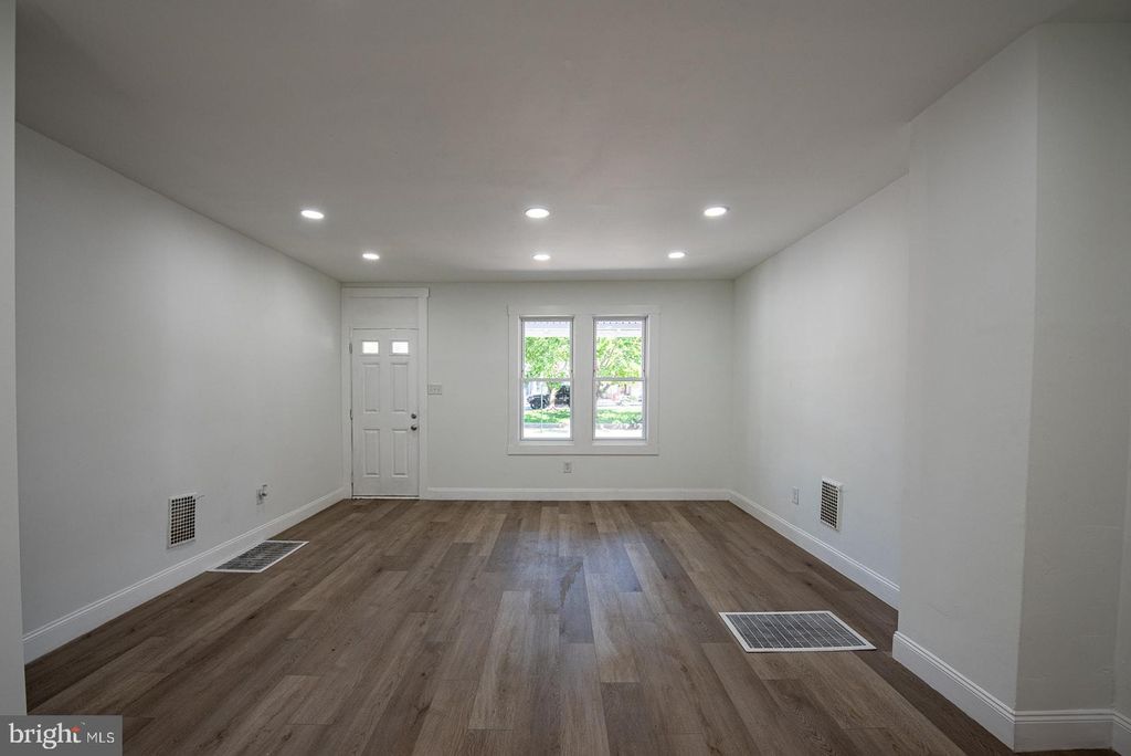 Photo of 676 Columbia Avenue, LANCASTER, PA 17603 (MLS # PALA2086922)