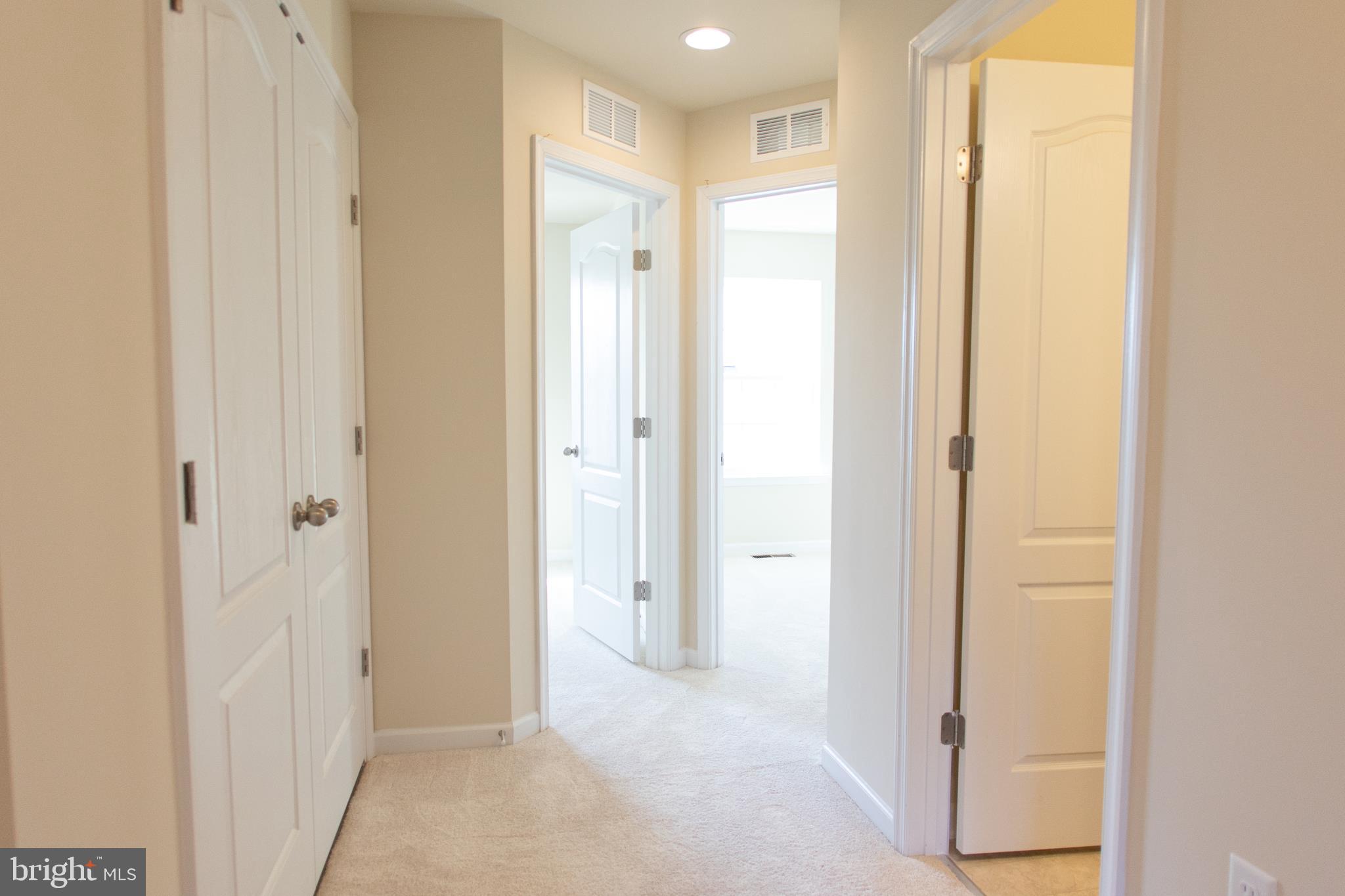 ARCHERS ROCK - Residential