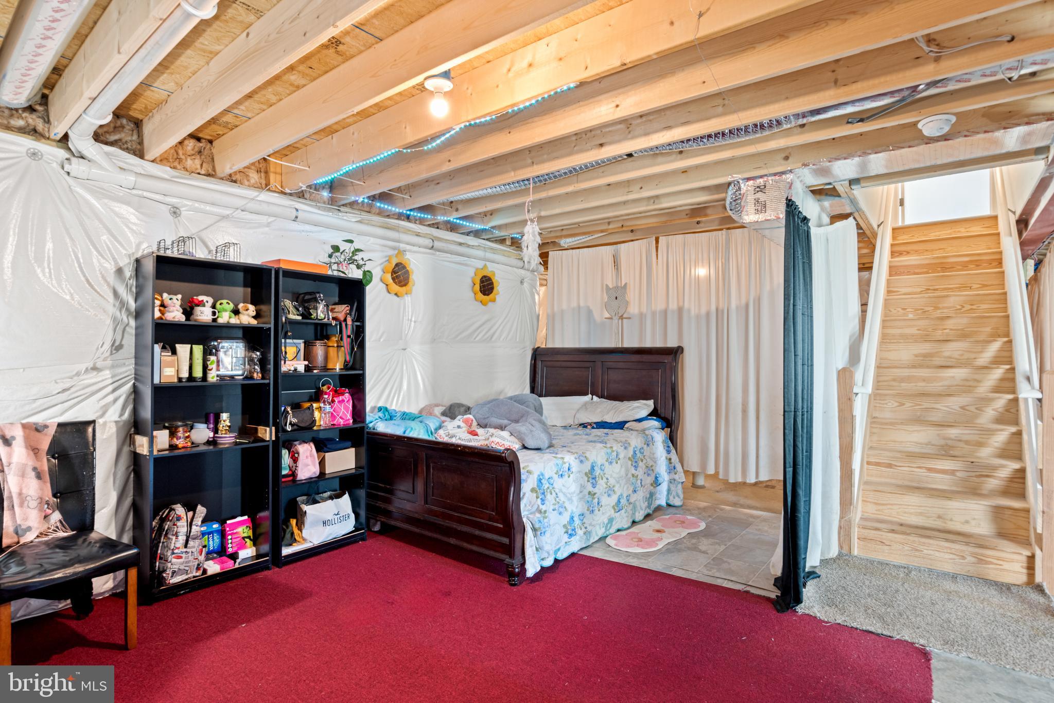 MORGAN'S CROSSING - Residential