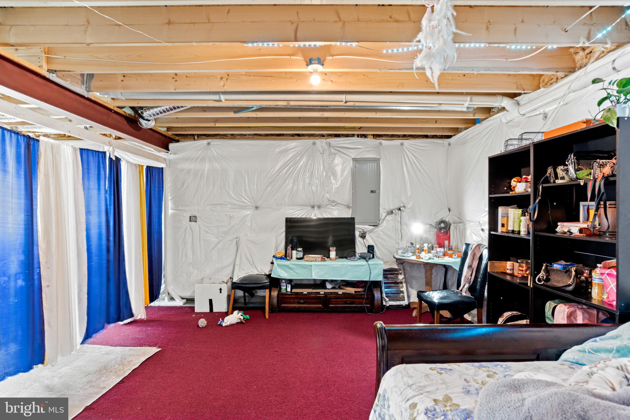 MORGAN'S CROSSING - Residential