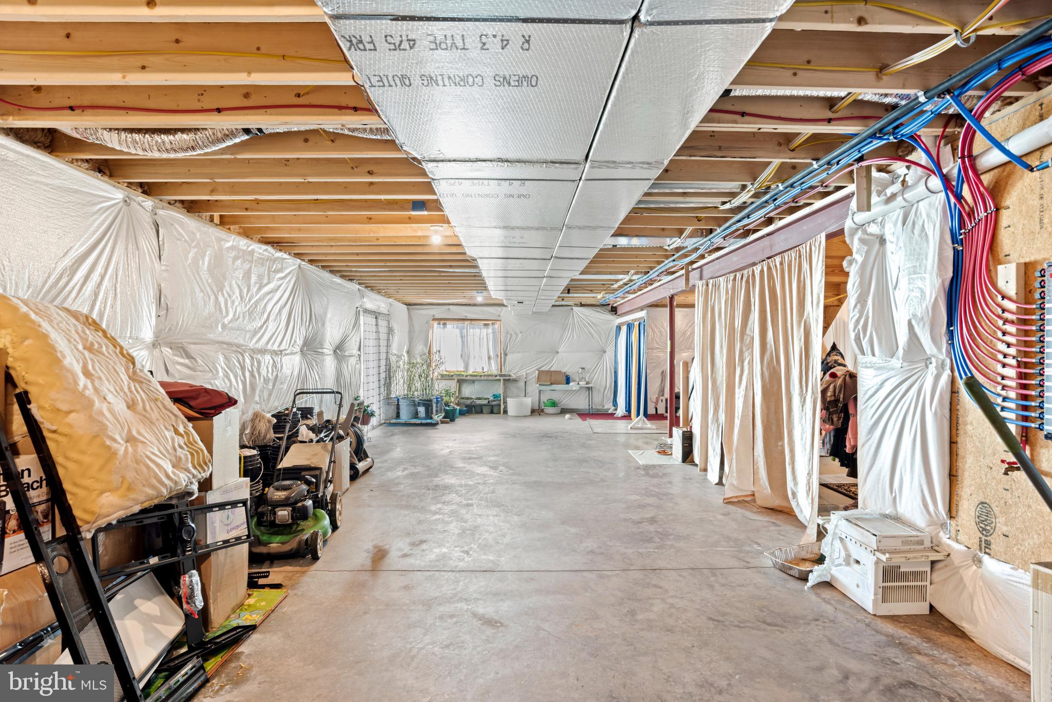 MORGAN'S CROSSING - Residential