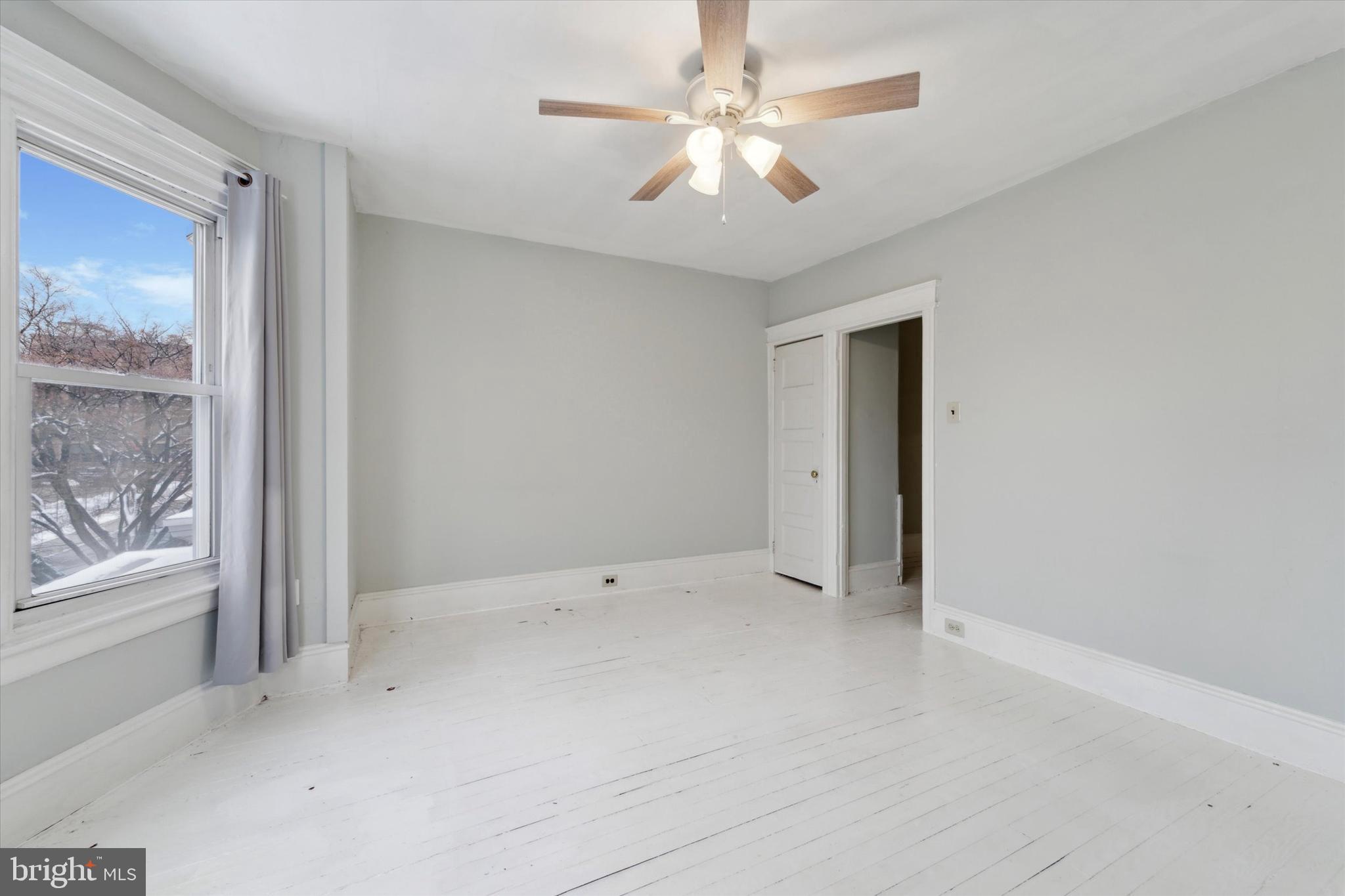 ROXBOROUGH - Residential Income