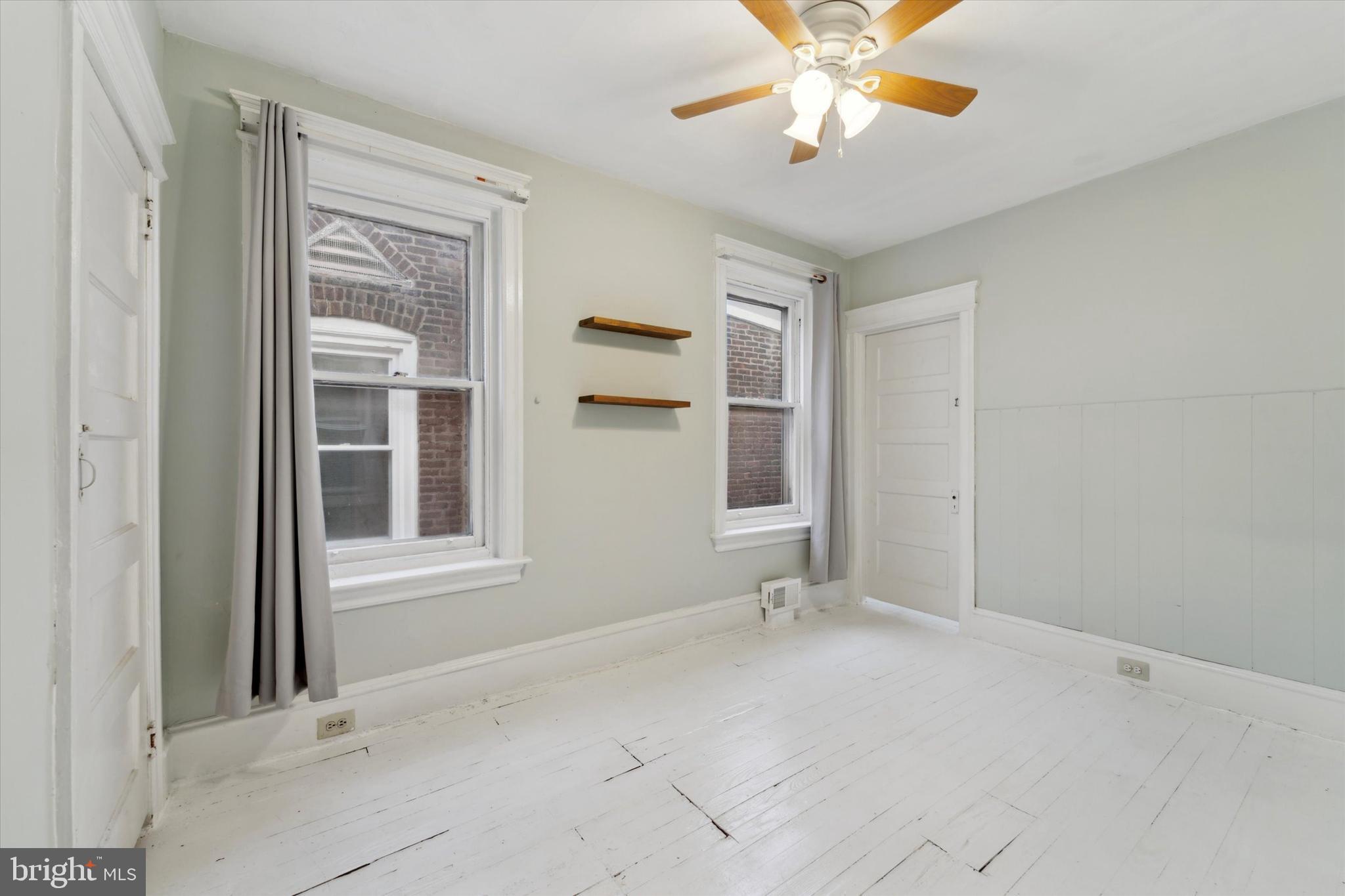 ROXBOROUGH - Residential Income