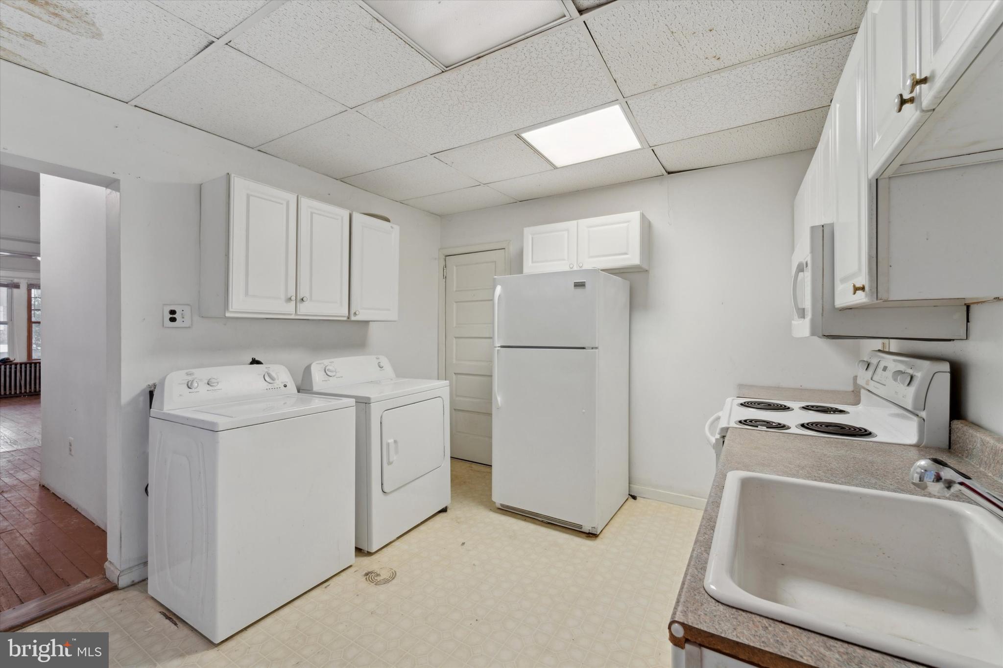 ROXBOROUGH - Residential Income