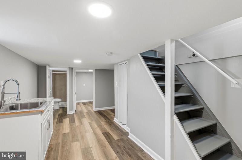 CATONSVILLE MANOR - Residential