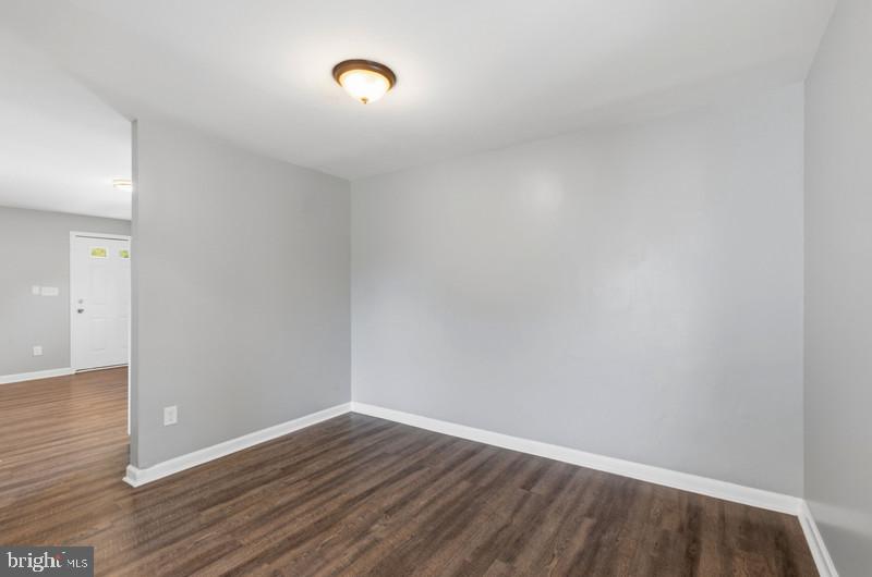 CATONSVILLE MANOR - Residential