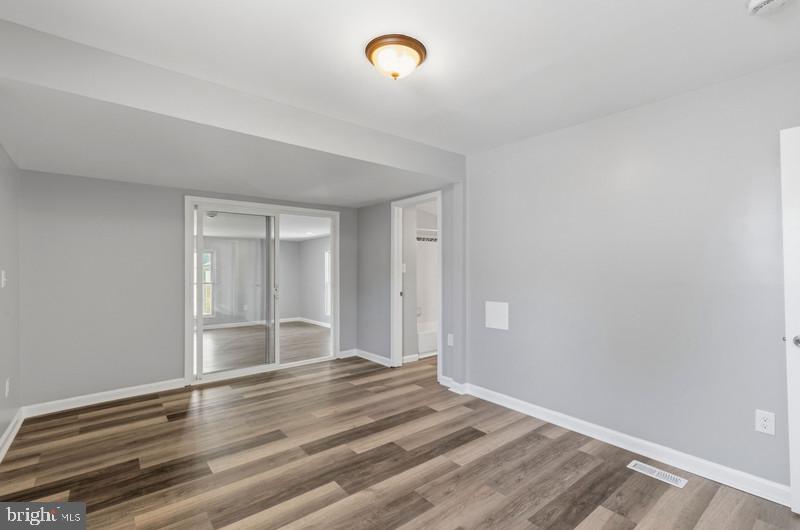 CATONSVILLE MANOR - Residential
