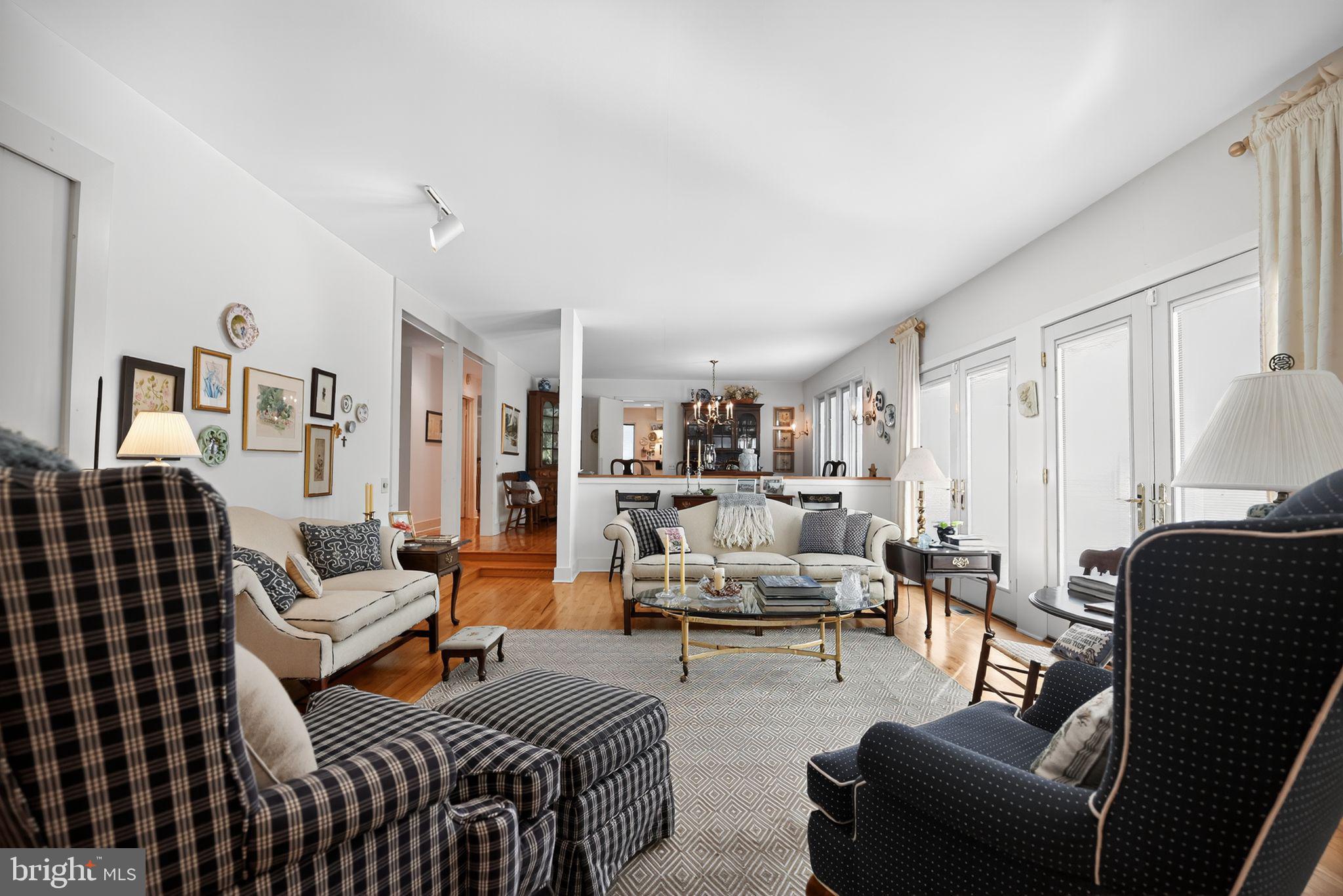 WOODBRIDGE MEADOWS - Residential