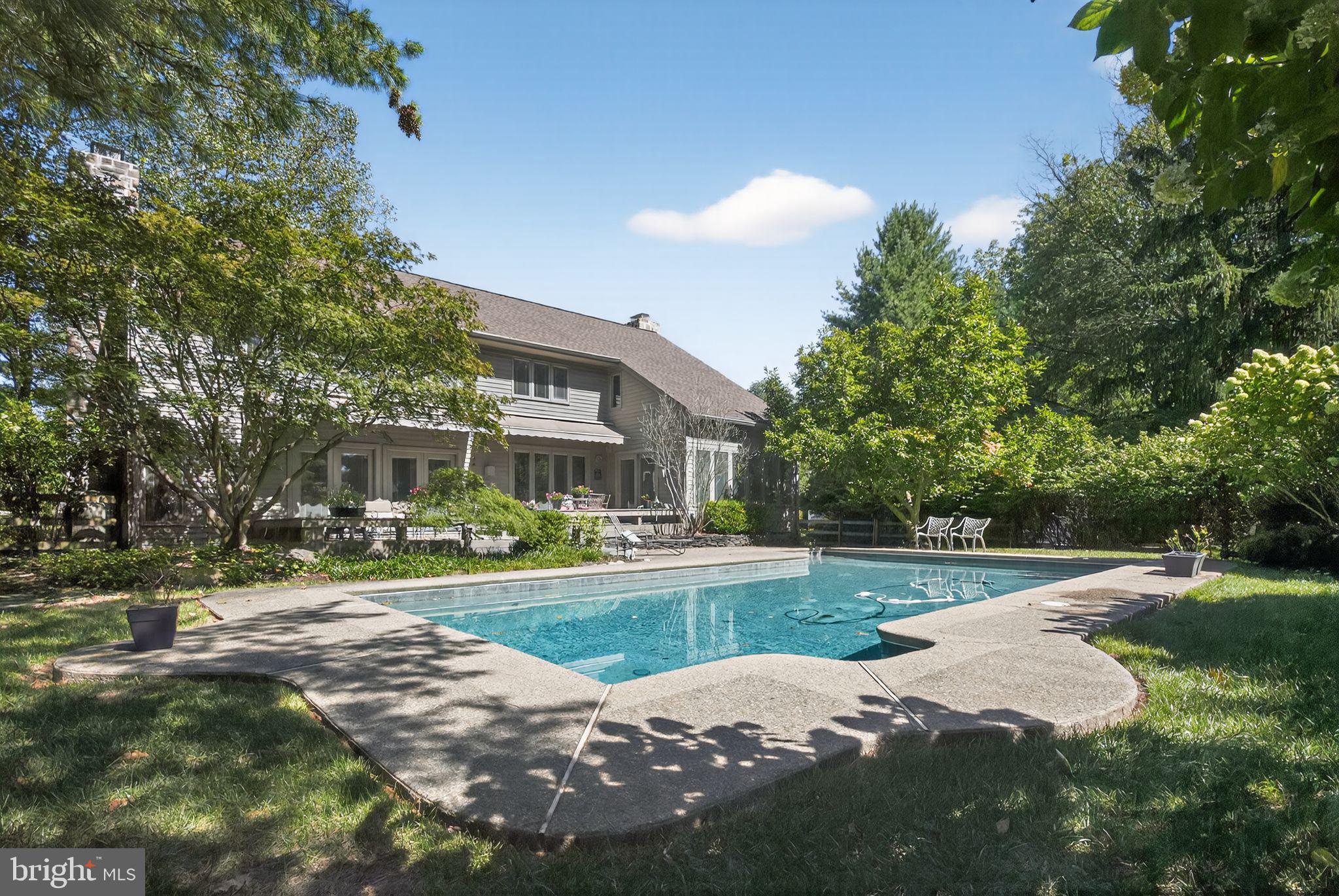 WOODBRIDGE MEADOWS - Residential