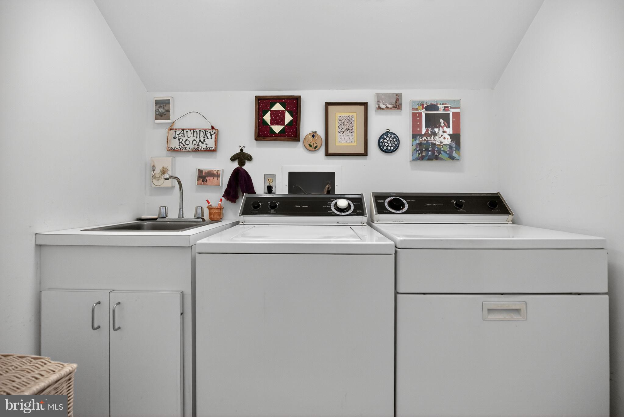 WOODBRIDGE MEADOWS - Residential