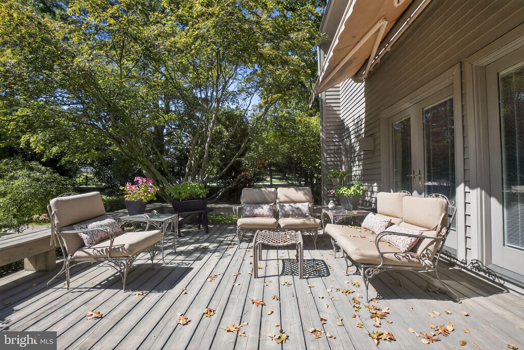 WOODBRIDGE MEADOWS - Residential