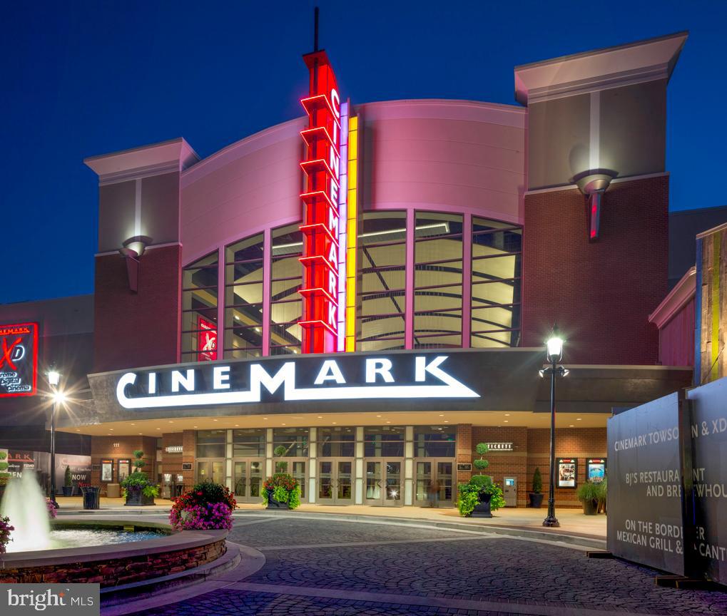 PENTHOUSE CONDOMINIUMS - Residential