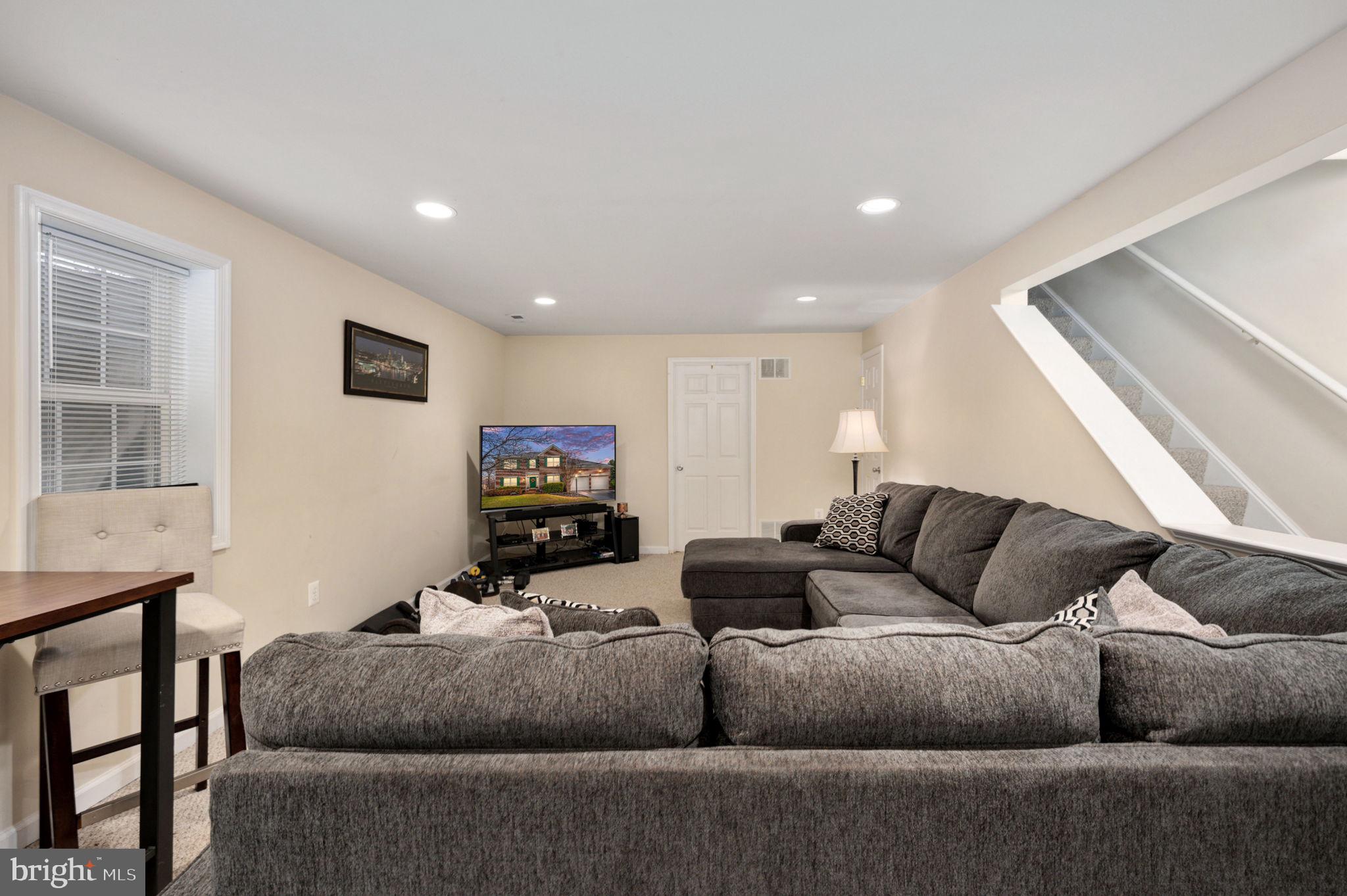 BRIDLEWOOD - Residential Lease