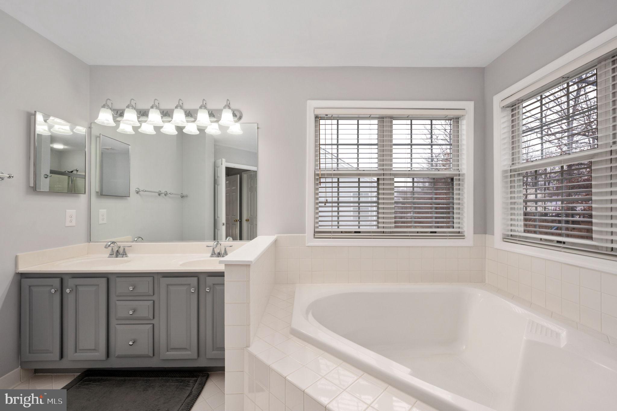 BRIDLEWOOD - Residential Lease