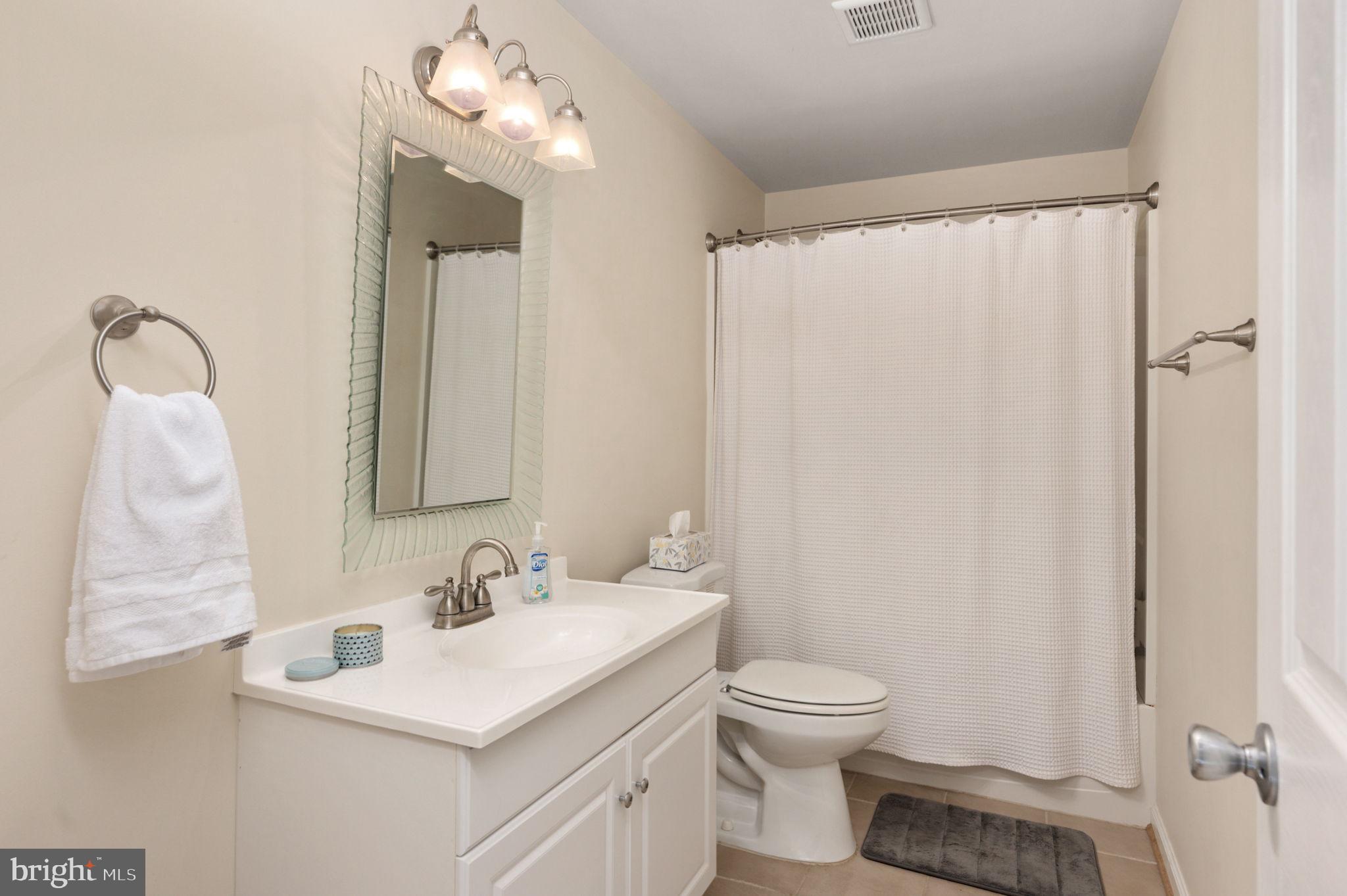 BRIDLEWOOD - Residential Lease